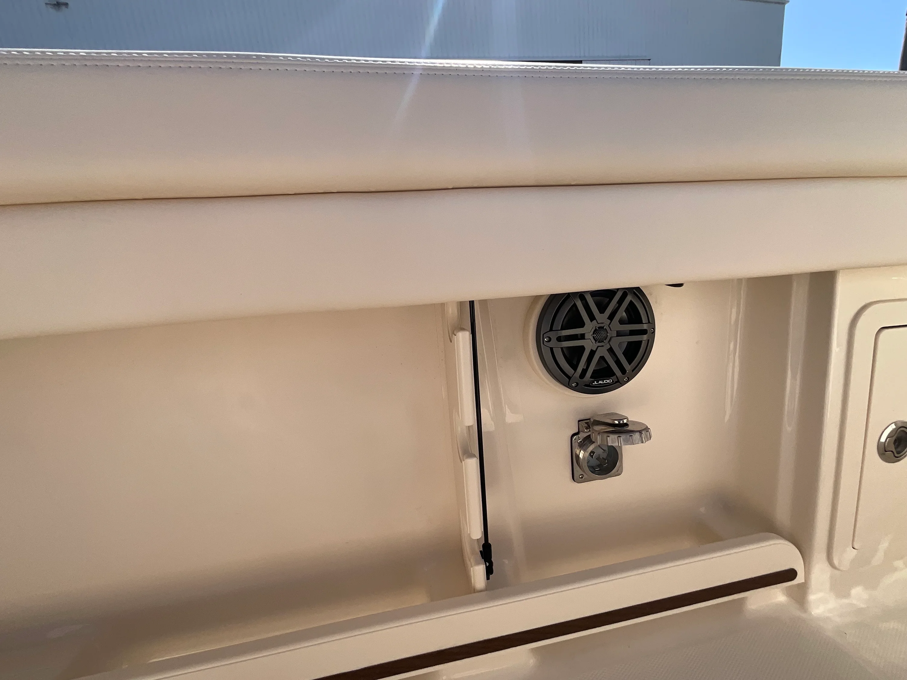 2026 Grady-White Freedom 275 Image Thumbnail #29