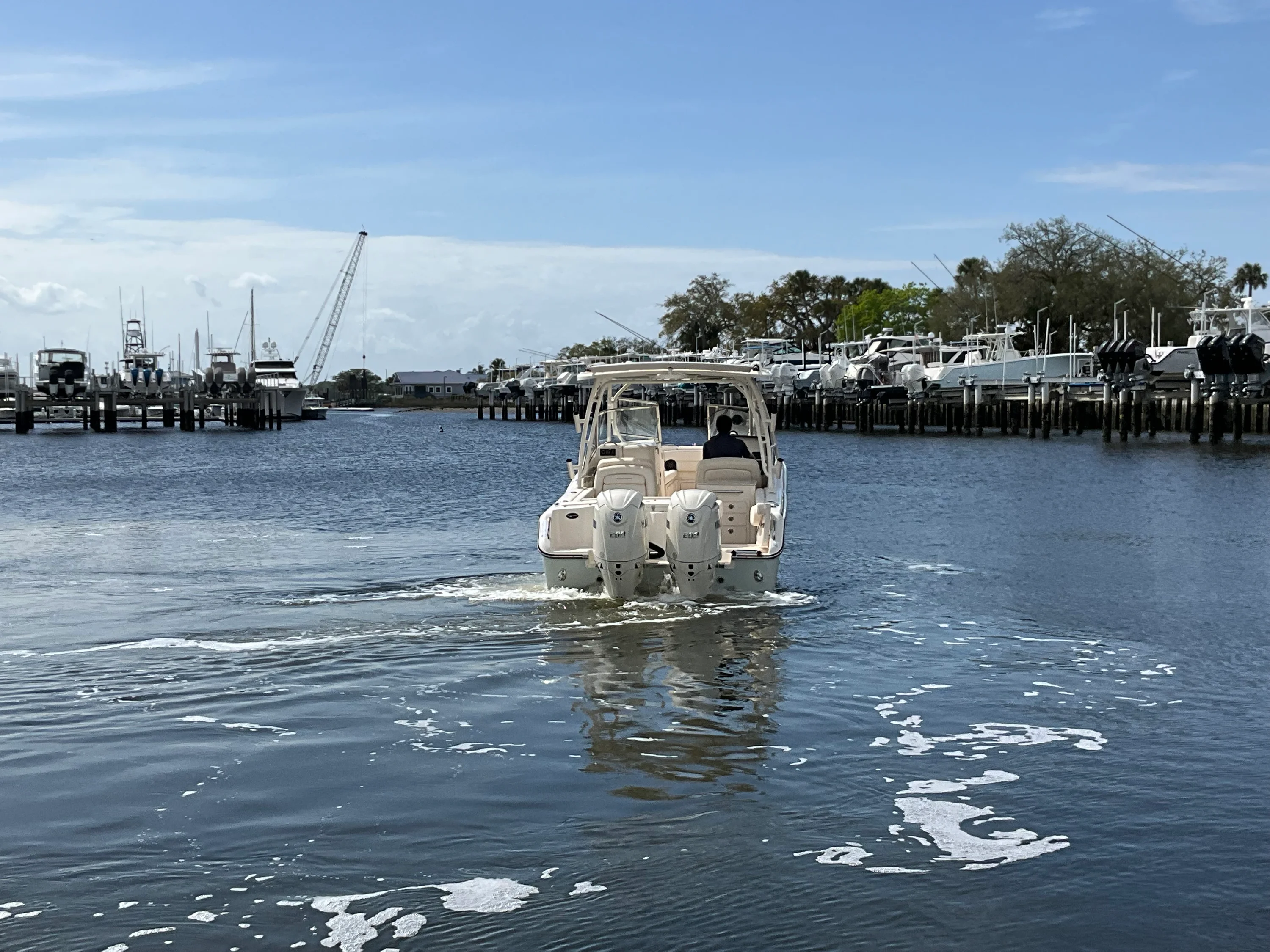 2026 Grady-White Freedom 275 Image Thumbnail #8