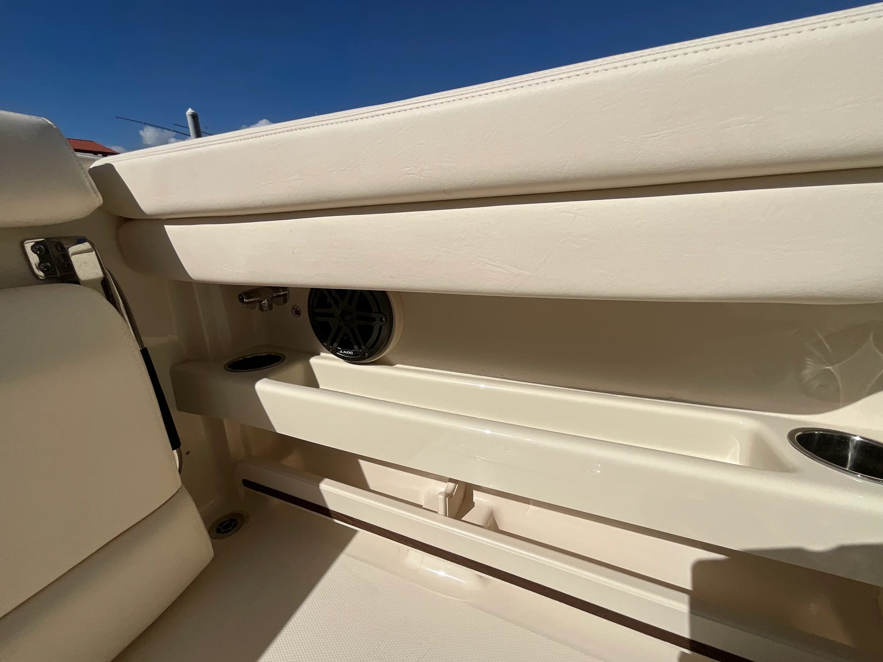 2026 Grady-White Freedom 275 Image Thumbnail #34