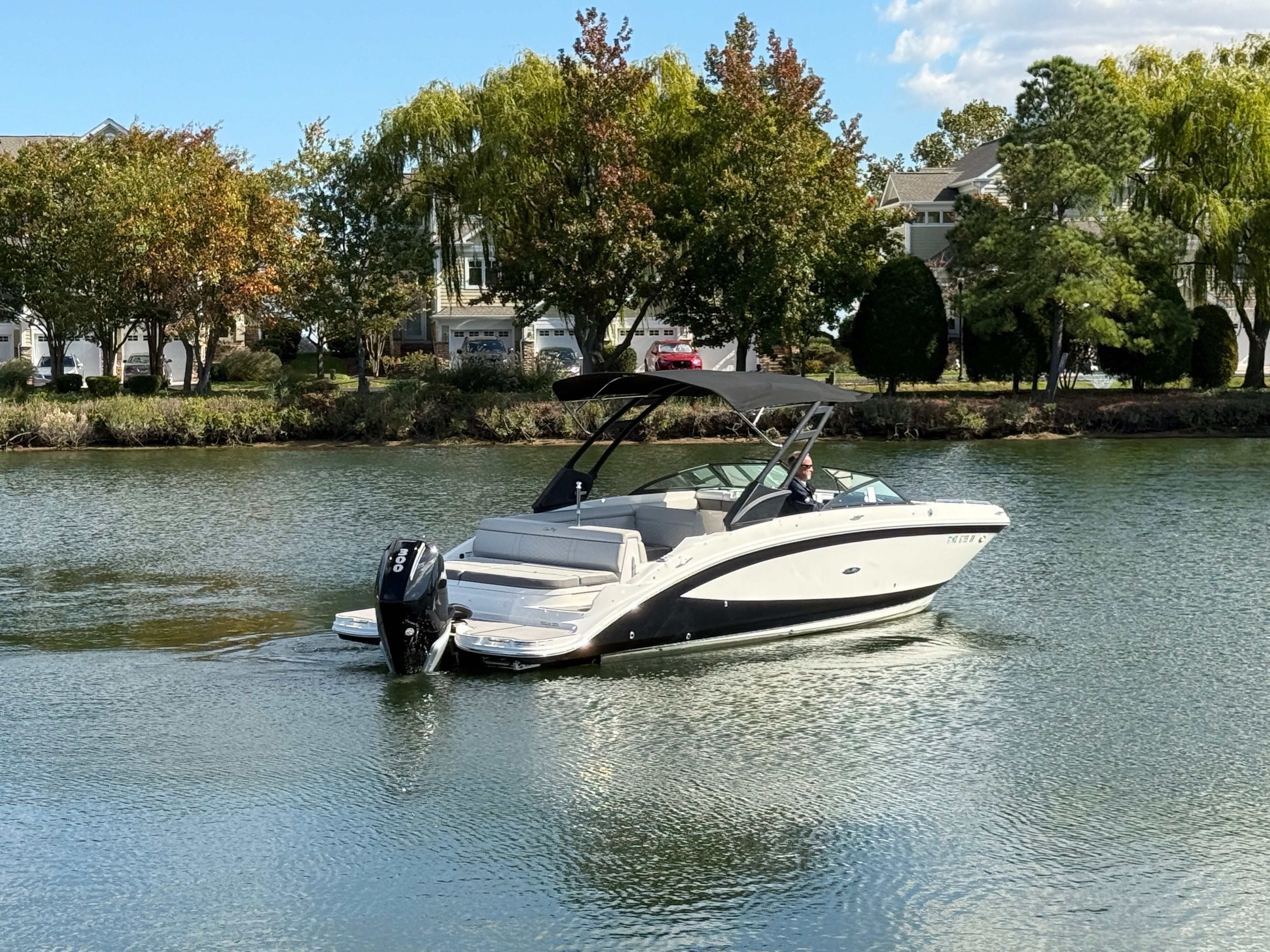 2022 Sea Ray SDX 270 Outboard Image Thumbnail #6