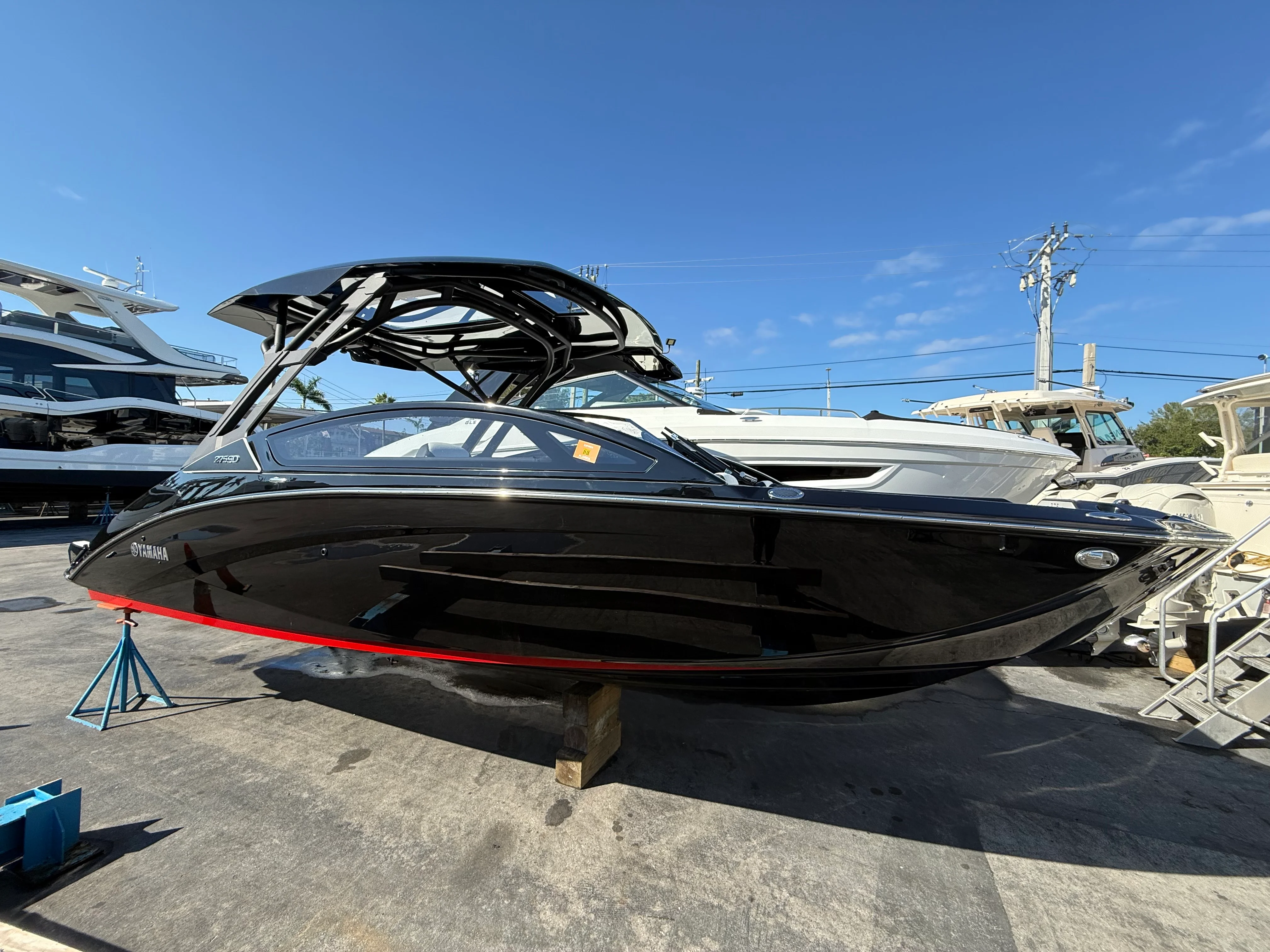 2025 Yamaha 275SD Image Thumbnail #4