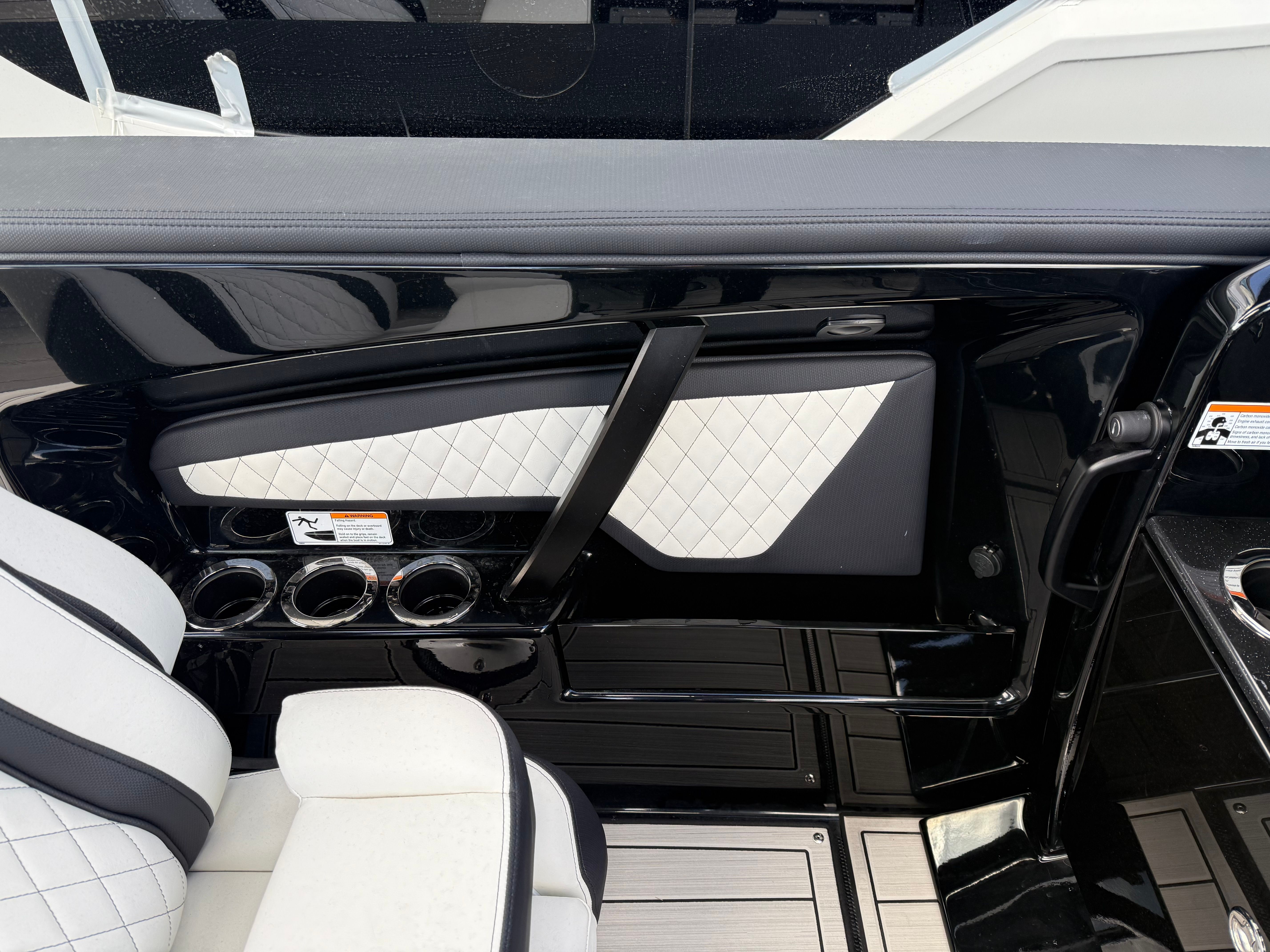 2025 Yamaha 275SD Image Thumbnail #12