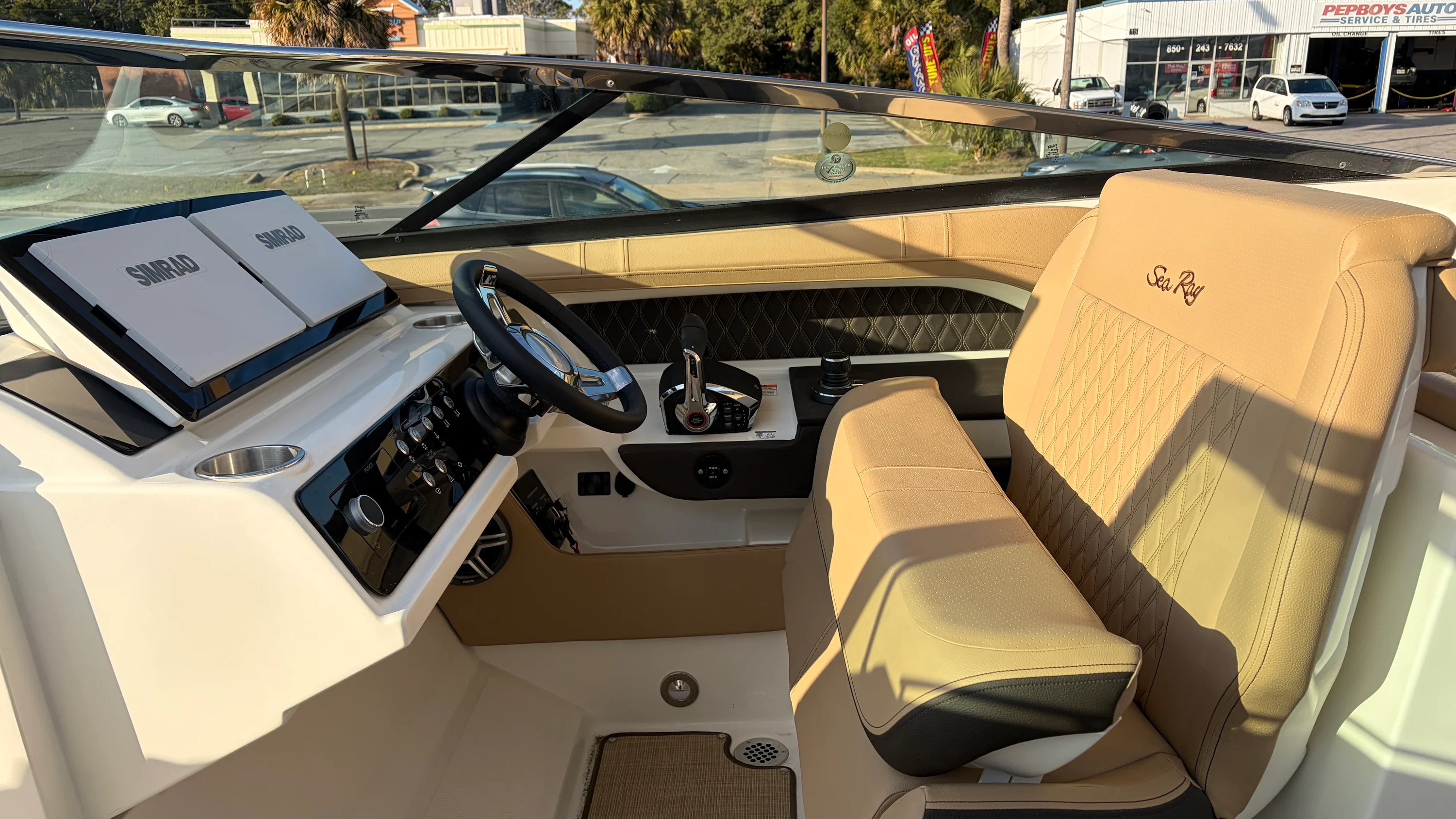 2026 Sea Ray SLX 310 Outboard Image Thumbnail #42