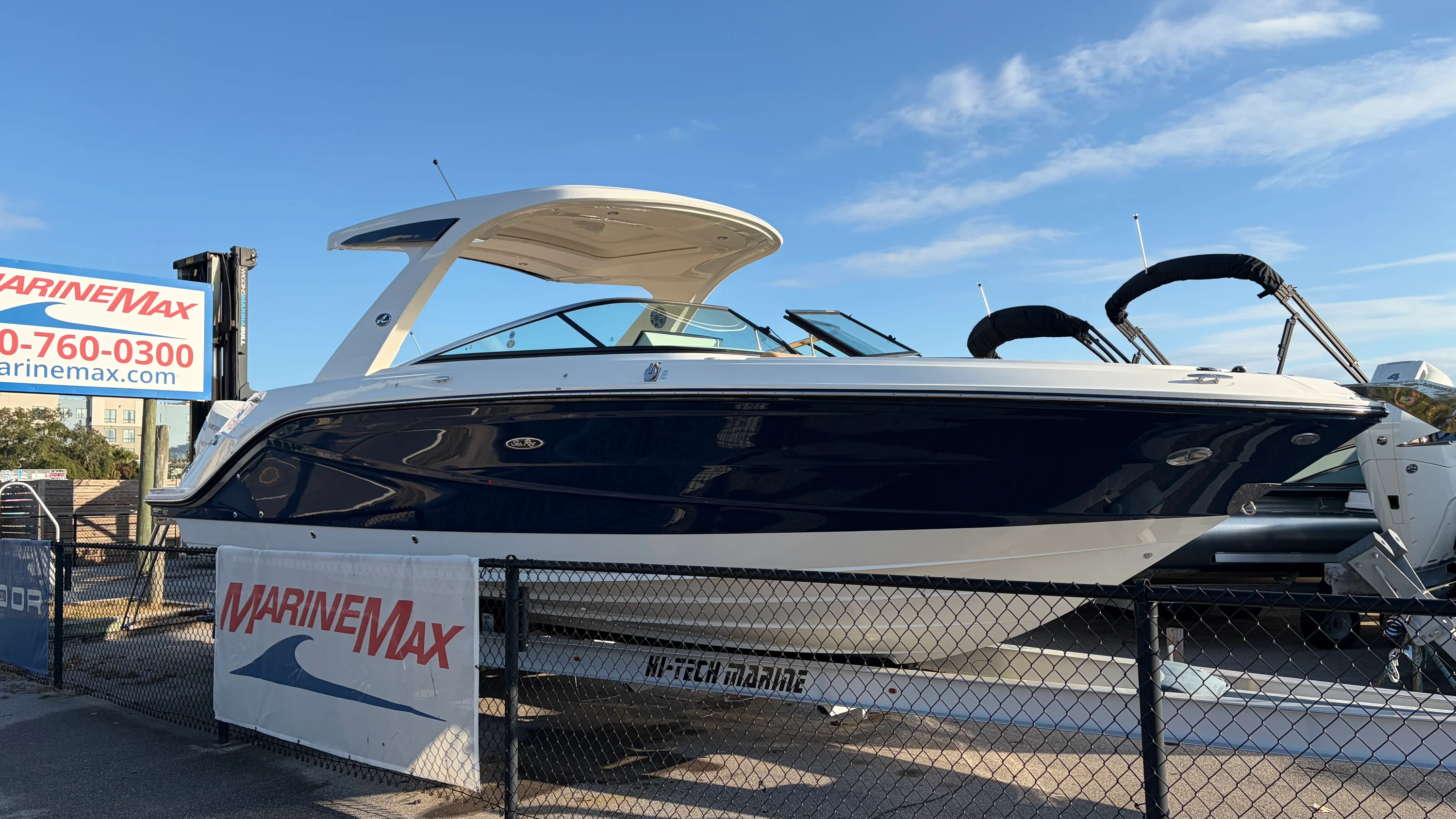 2026 Sea Ray SLX 310 Outboard Image Thumbnail #0