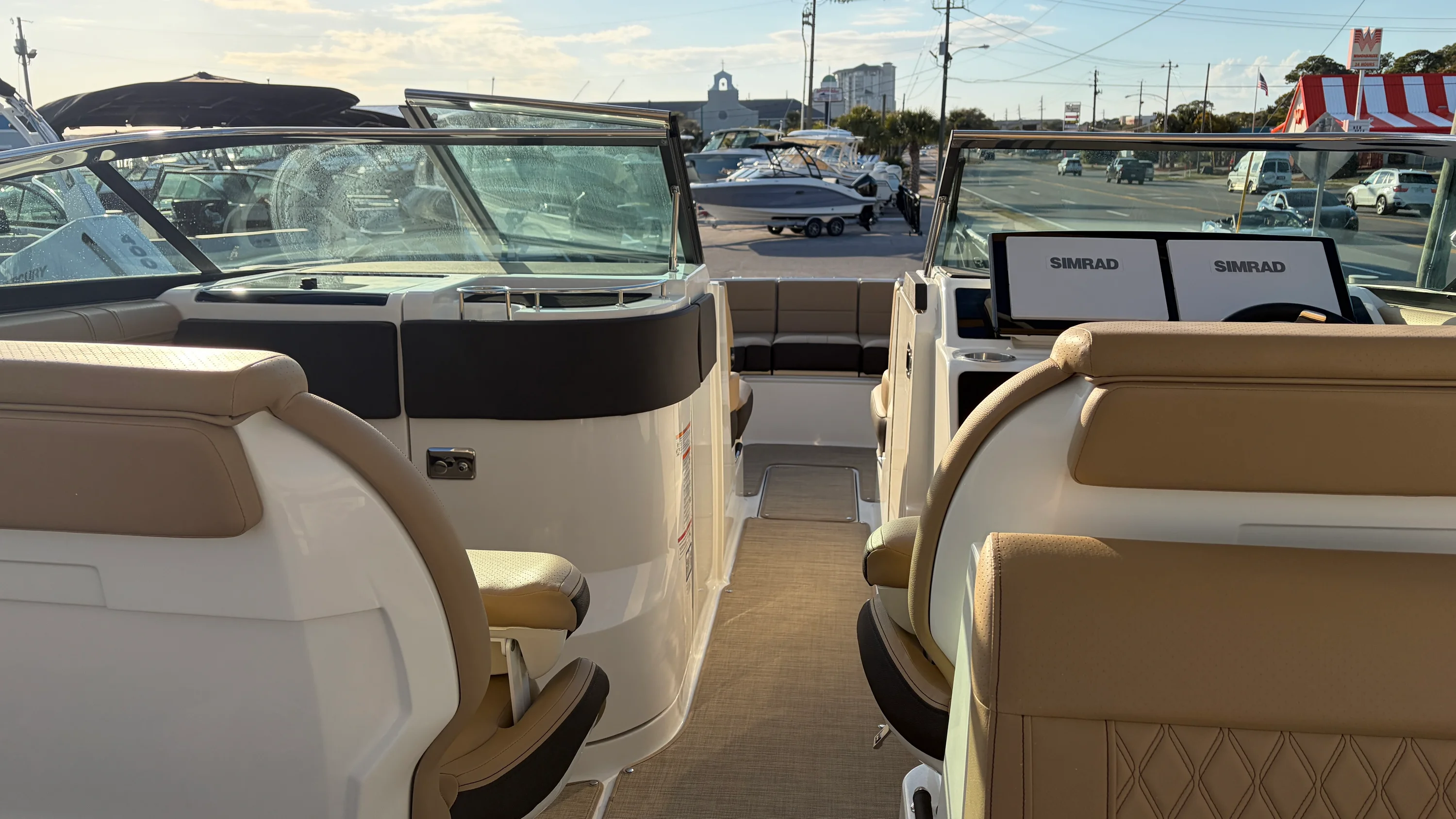 2026 Sea Ray SLX 310 Outboard Image Thumbnail #26