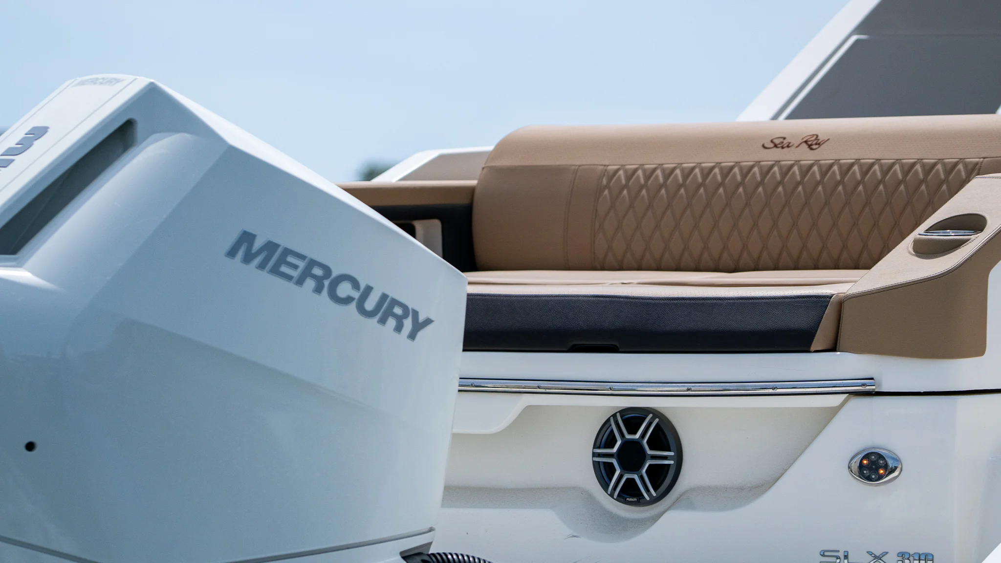 2026 Sea Ray SLX 310 Outboard Image Thumbnail #27