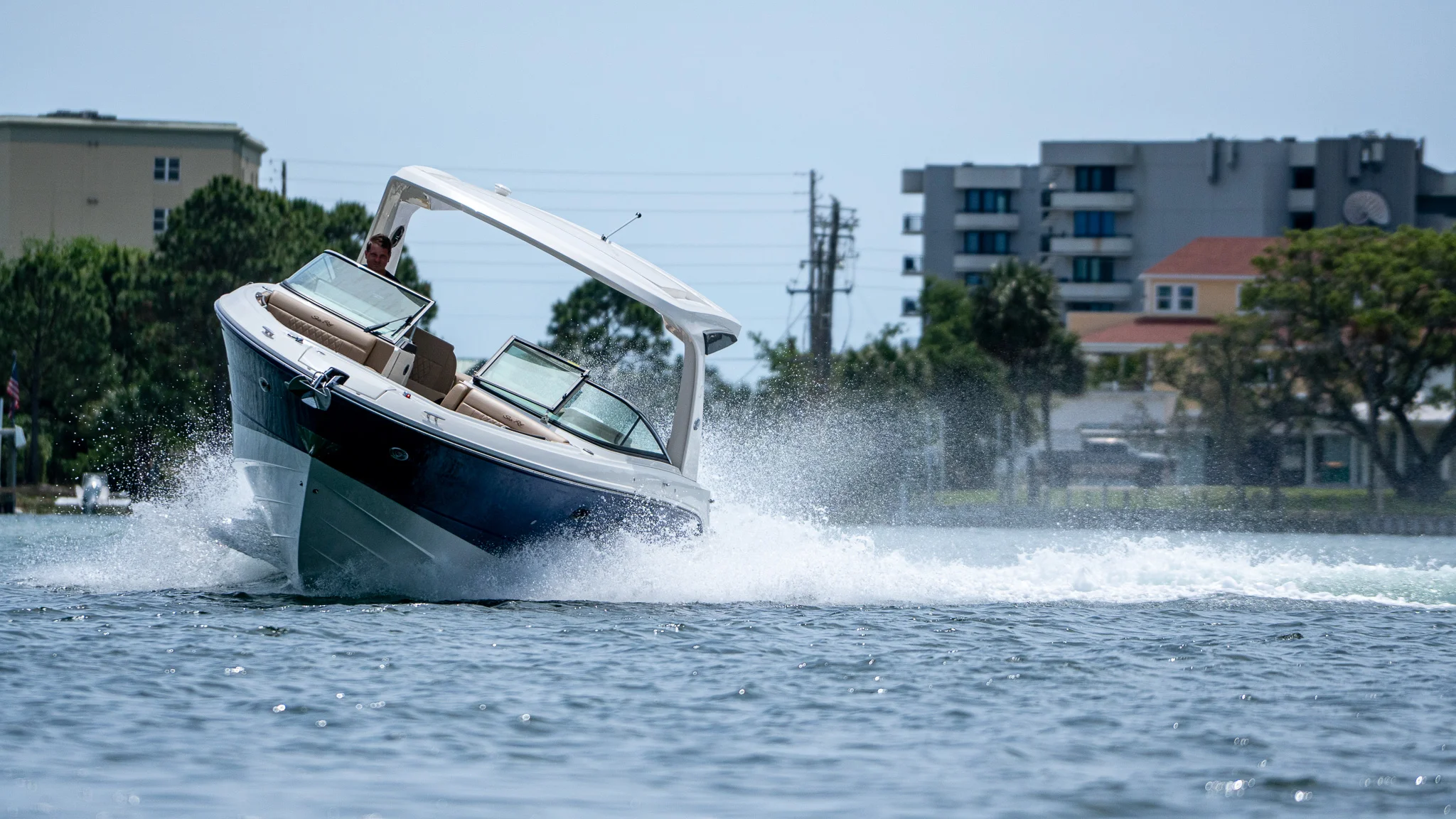 2026 Sea Ray SLX 310 Outboard Image Thumbnail #8