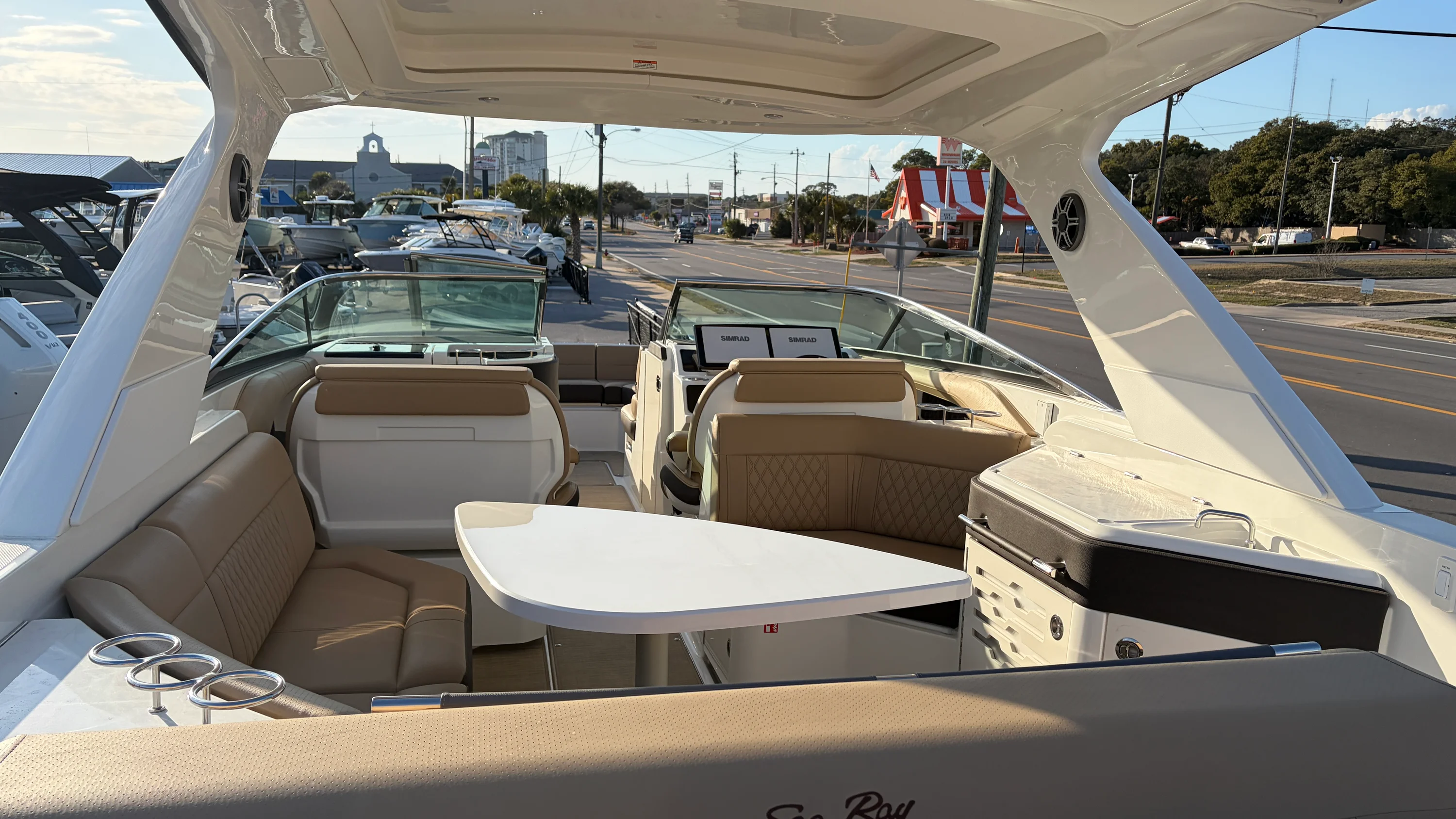 2026 Sea Ray SLX 310 Outboard Image Thumbnail #21