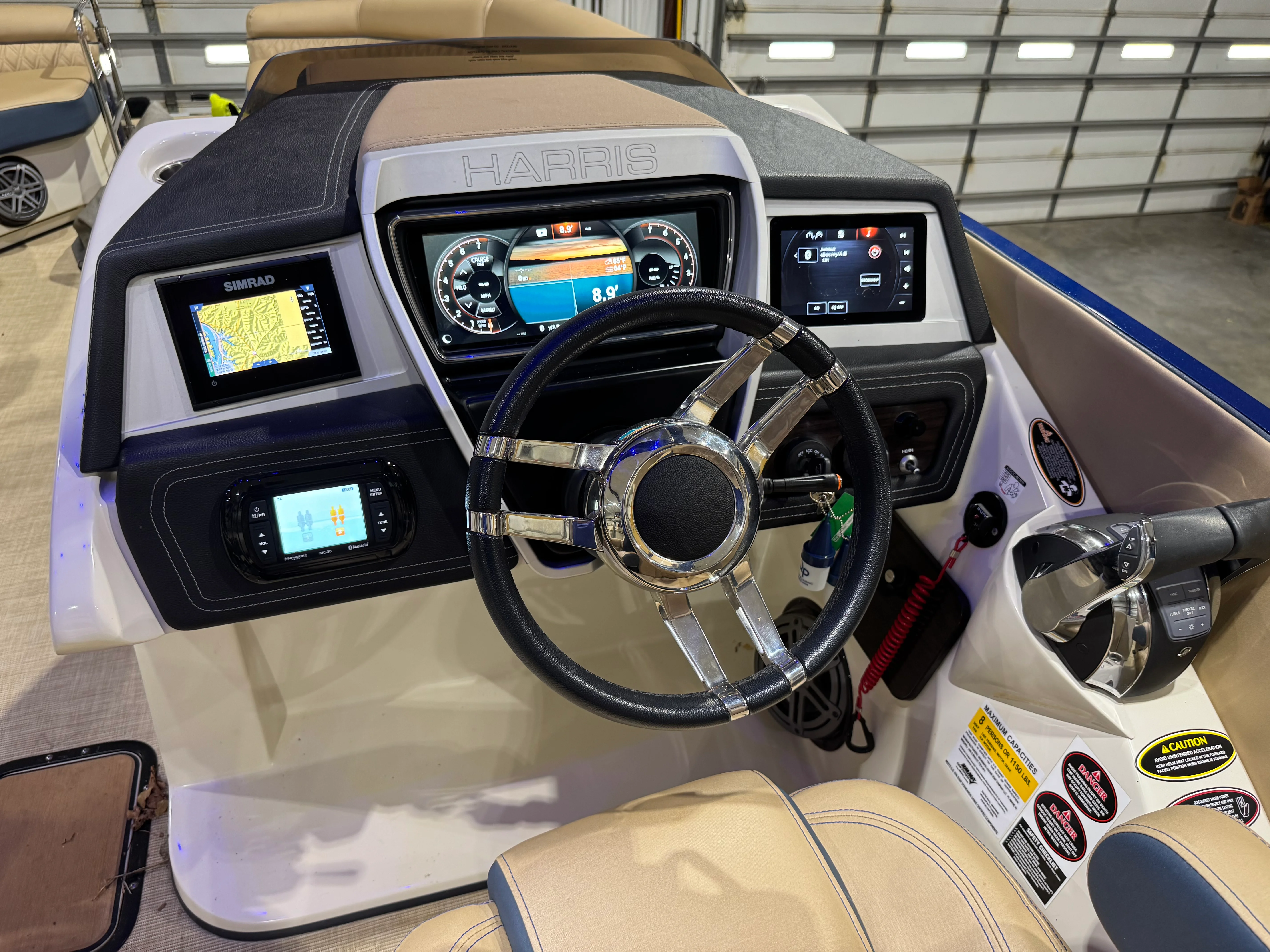 2019 Harris Crowne SL 250 Image Thumbnail #6