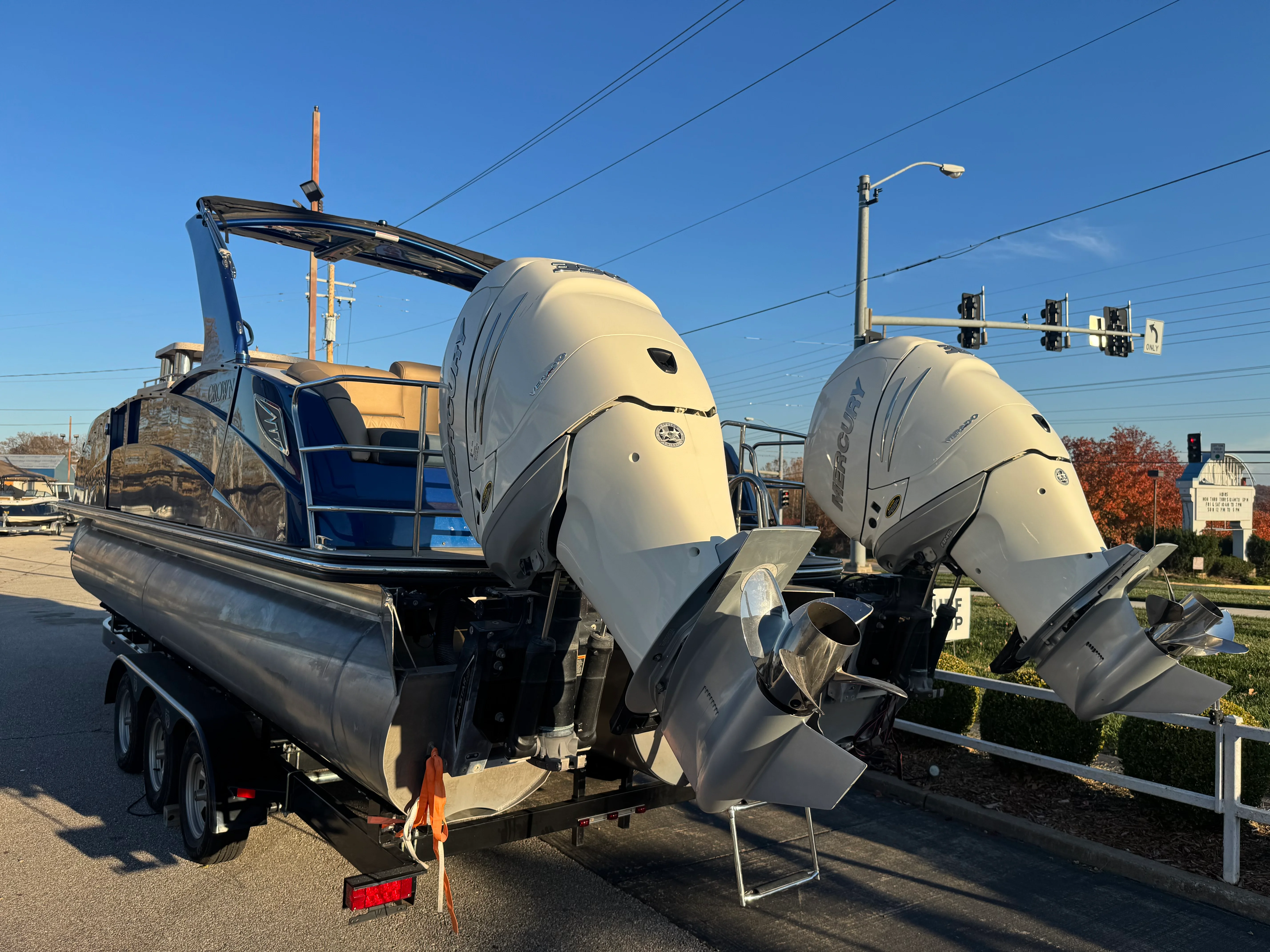 2019 Harris Crowne SL 250 Image Thumbnail #21