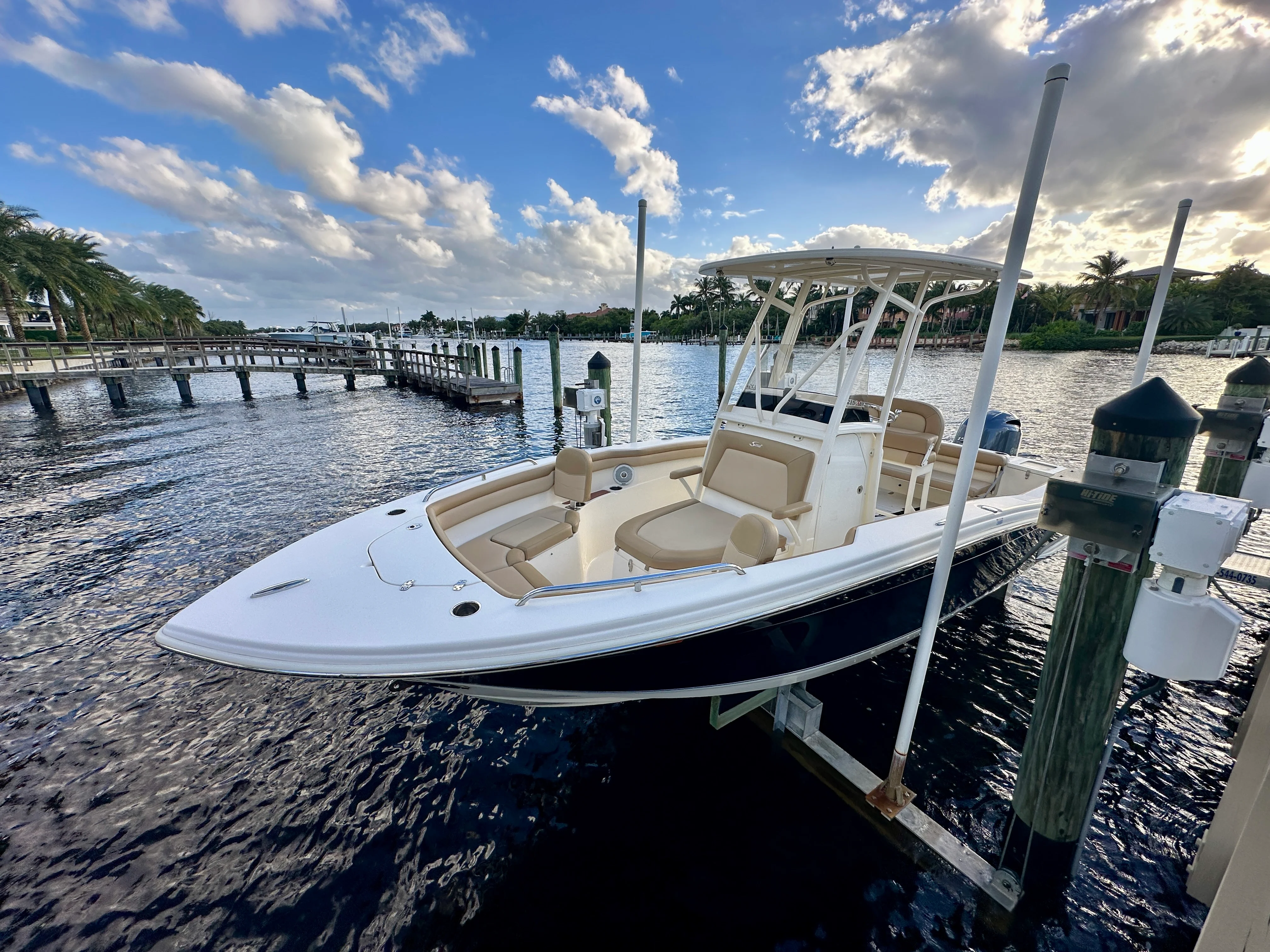 2020 Scout 215 XSF Image Thumbnail #0