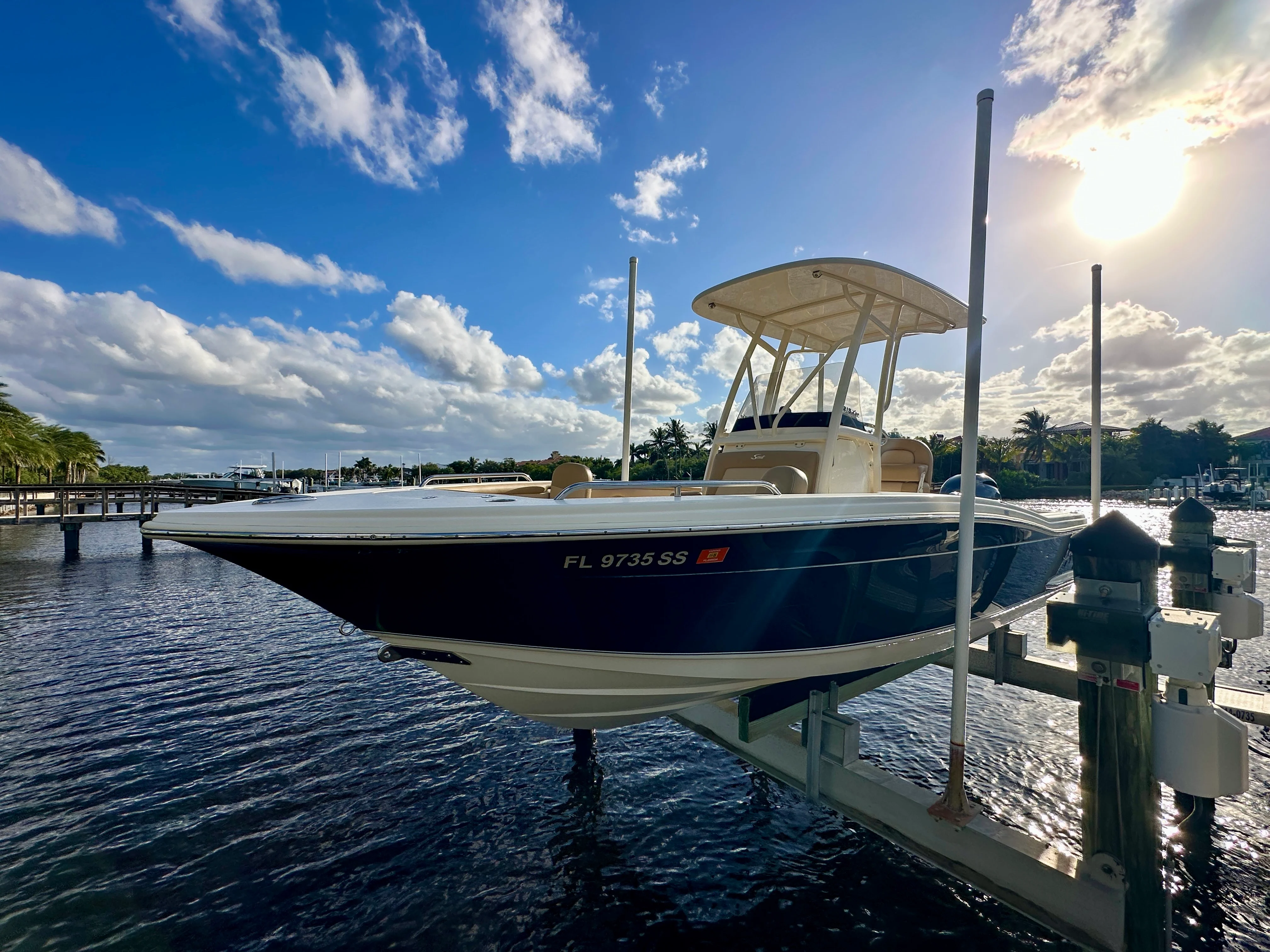 2020 Scout 215 XSF Image Thumbnail #3