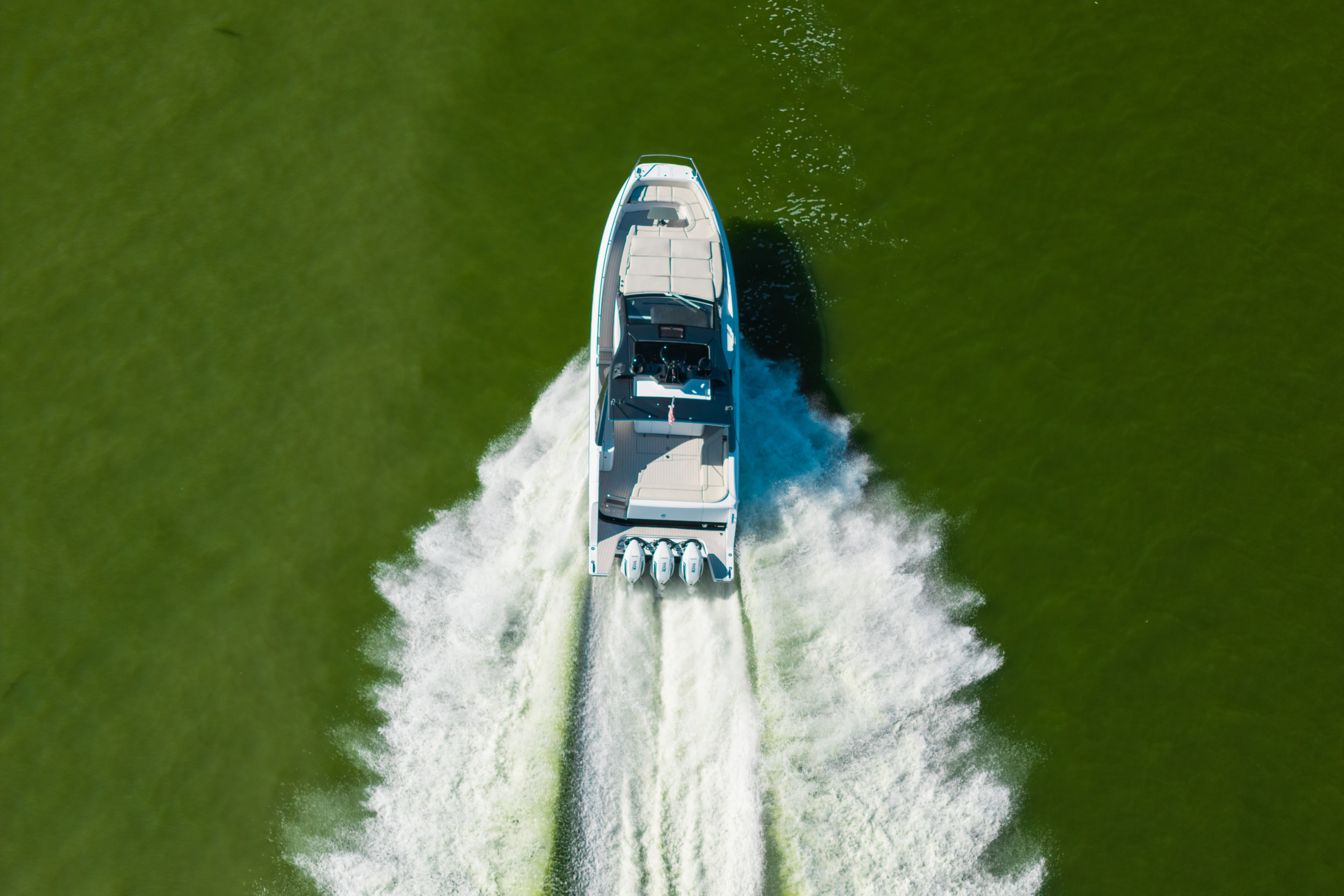 Used 2023 Azimut Verve 42, 77586 Seabrook - Boat Trader