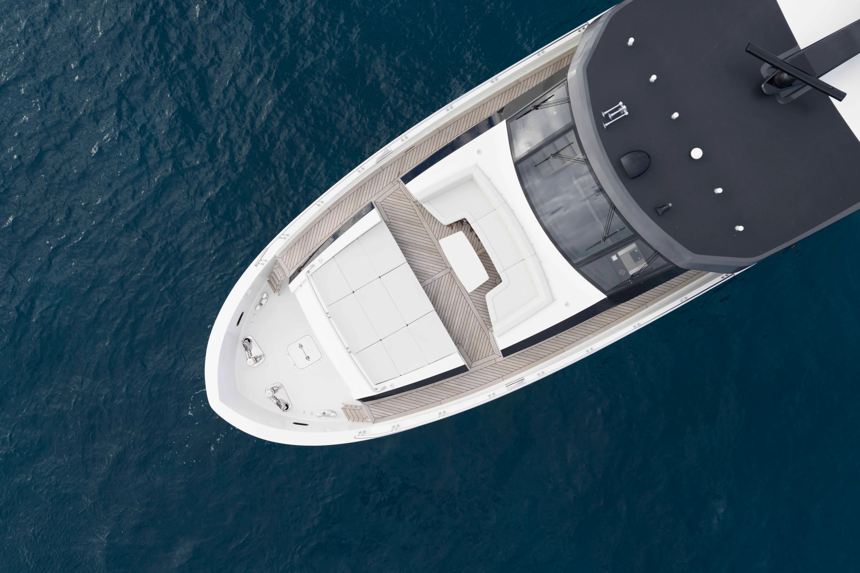 2027 Ocean Alexander 30R Image Thumbnail #5