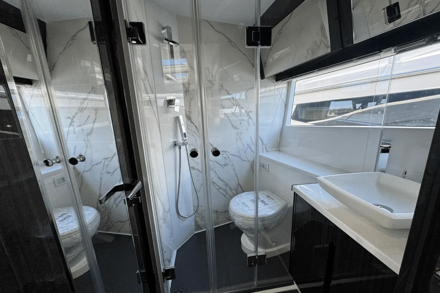 2024 Galeon 500 FLY Image Thumbnail #32