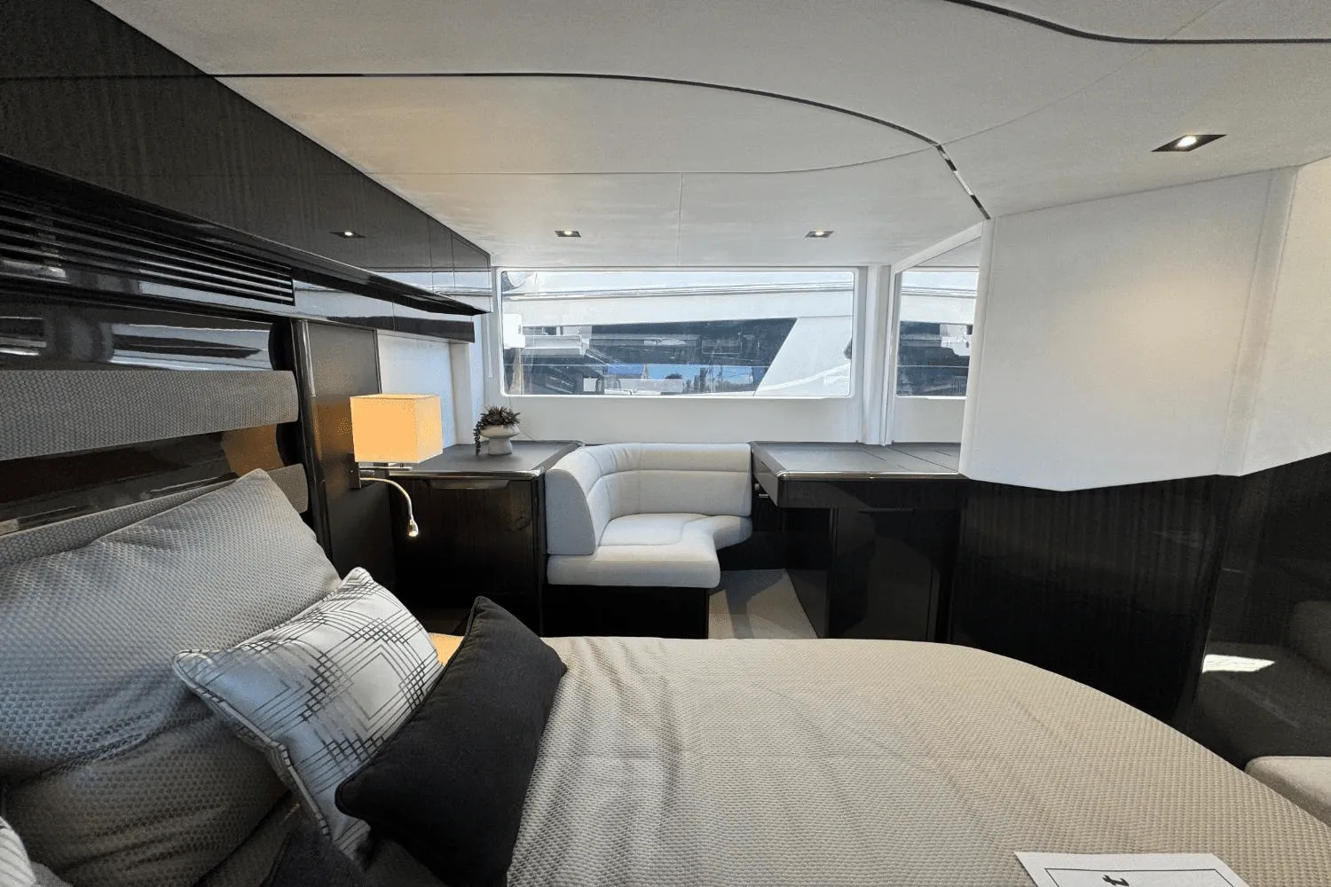 2024 Galeon 500 FLY Image Thumbnail #19