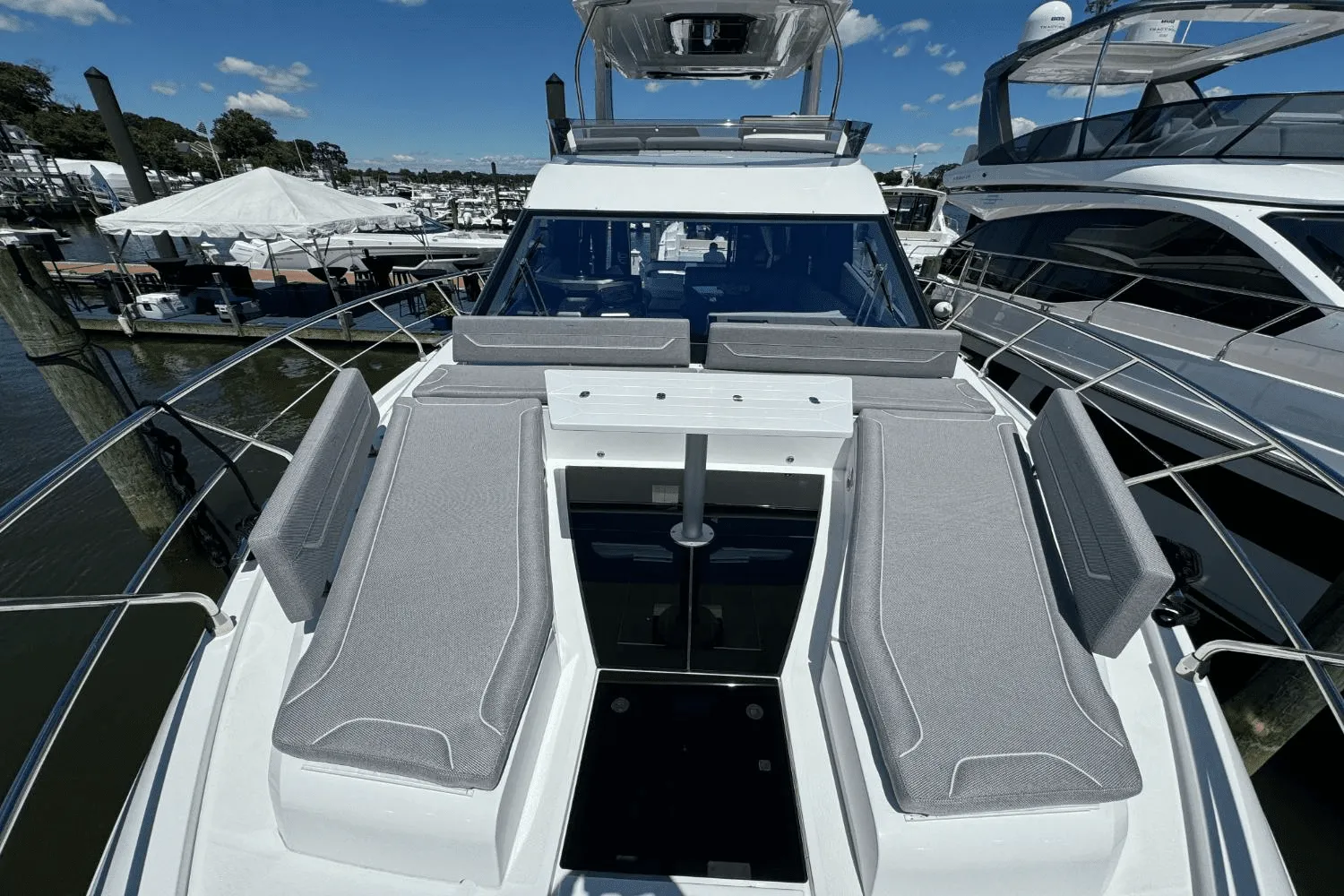 2024 Galeon 500 FLY Image Thumbnail #2