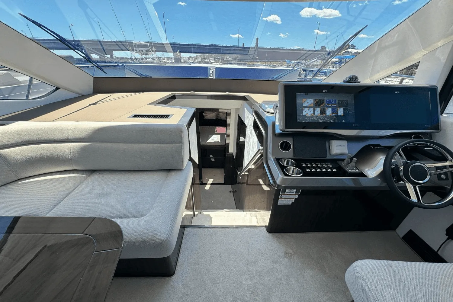 2024 Galeon 500 FLY Image Thumbnail #8