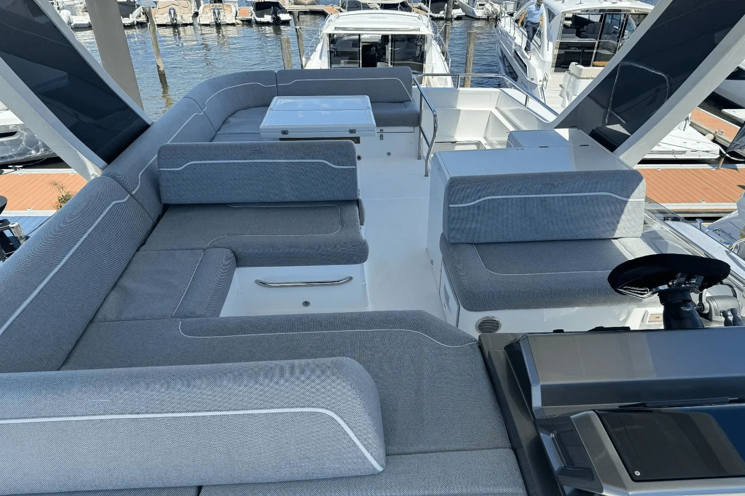 2024 Galeon 500 FLY Image Thumbnail #24