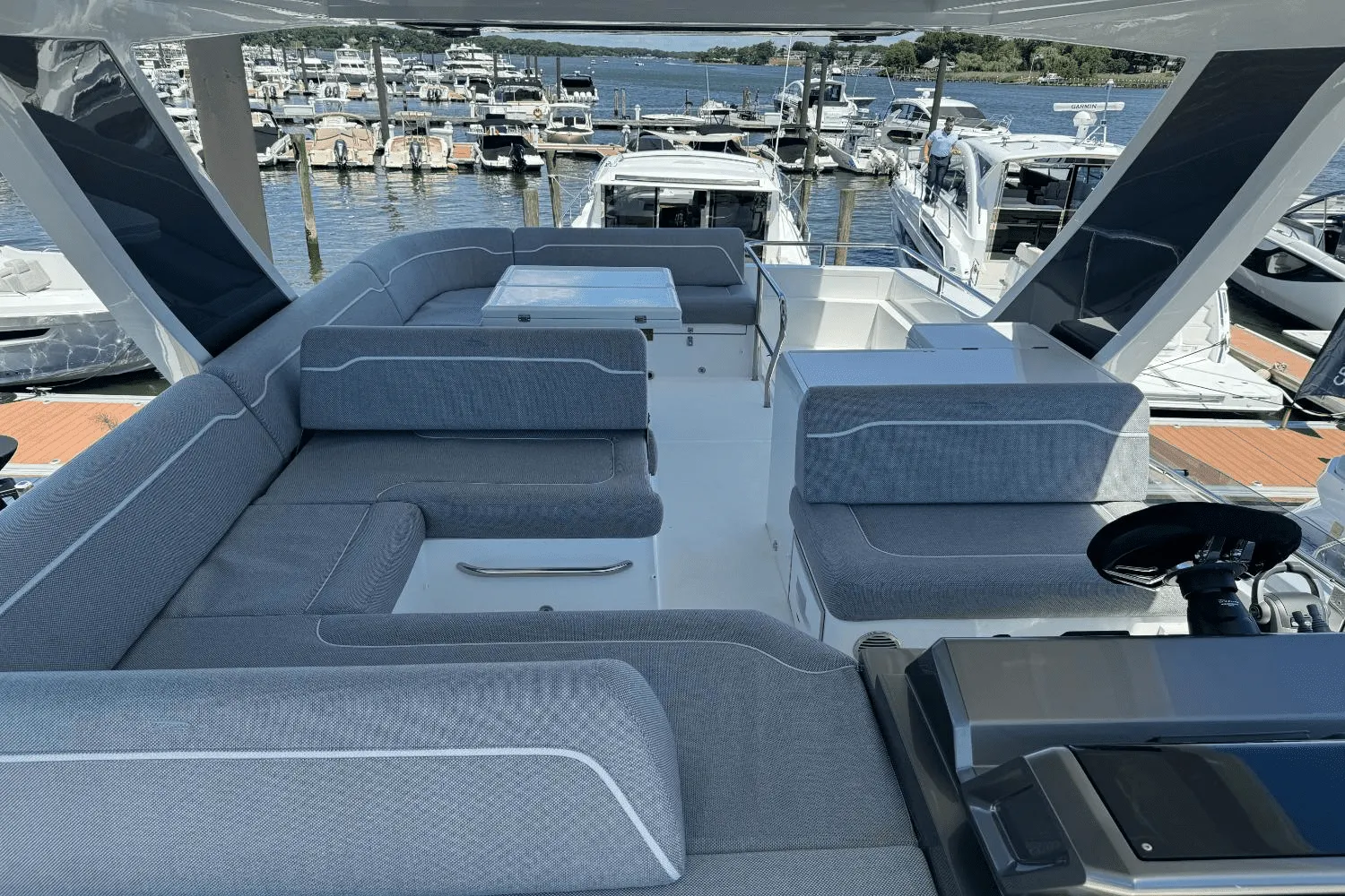 2024 Galeon 500 FLY Image Thumbnail #9