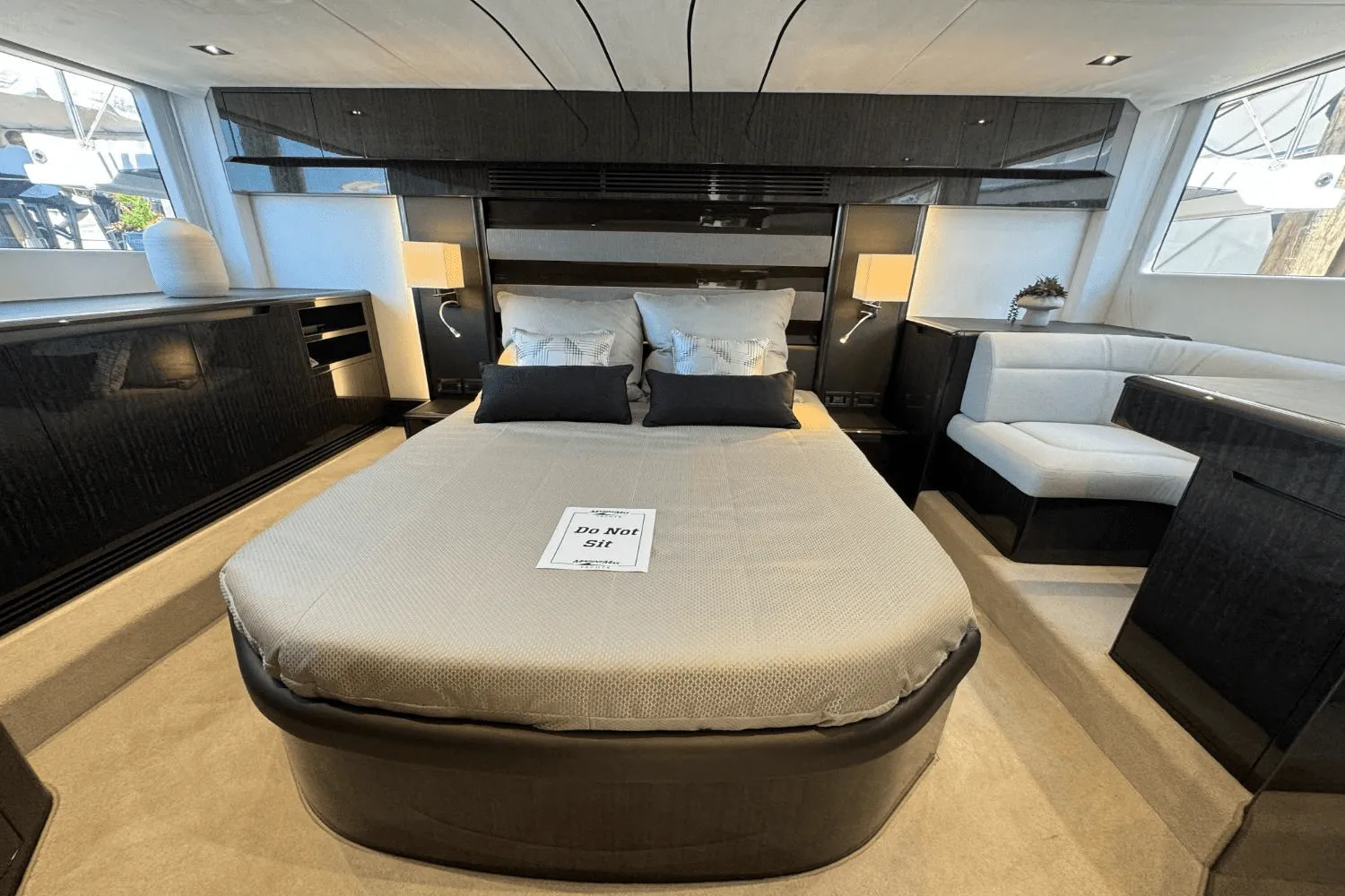 2024 Galeon 500 FLY Image Thumbnail #25