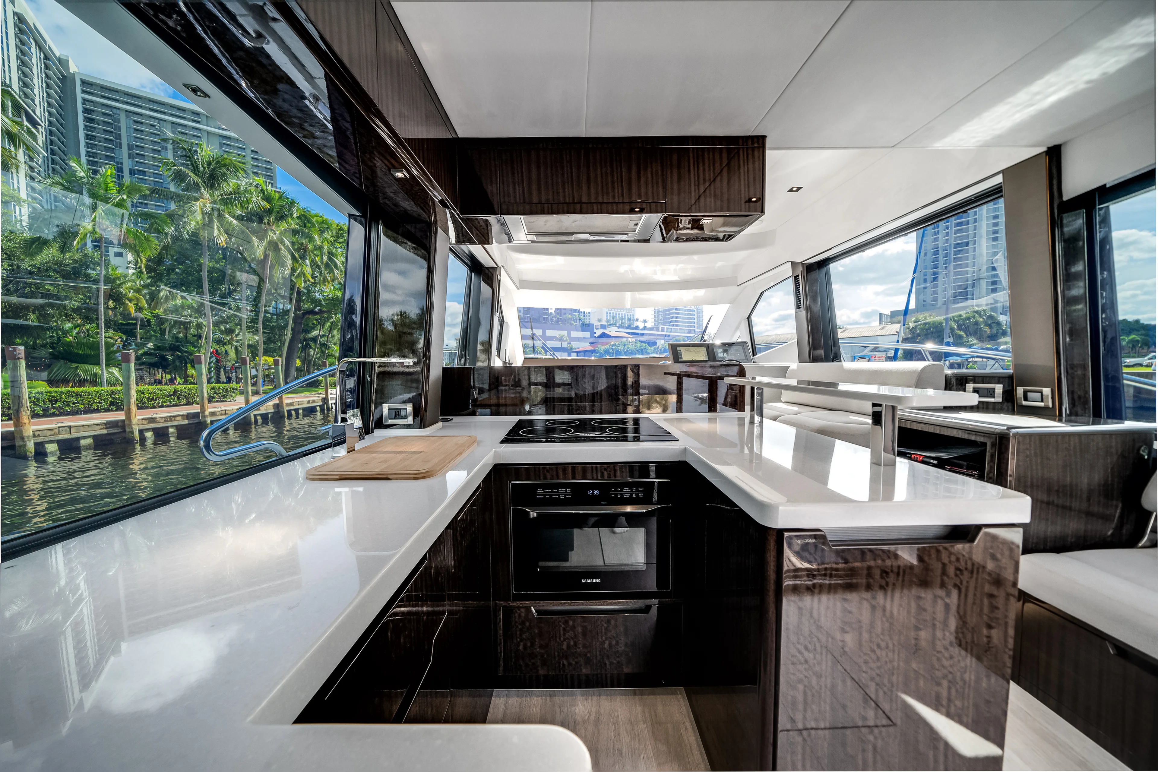 2024 Galeon 500 FLY Image Thumbnail #33