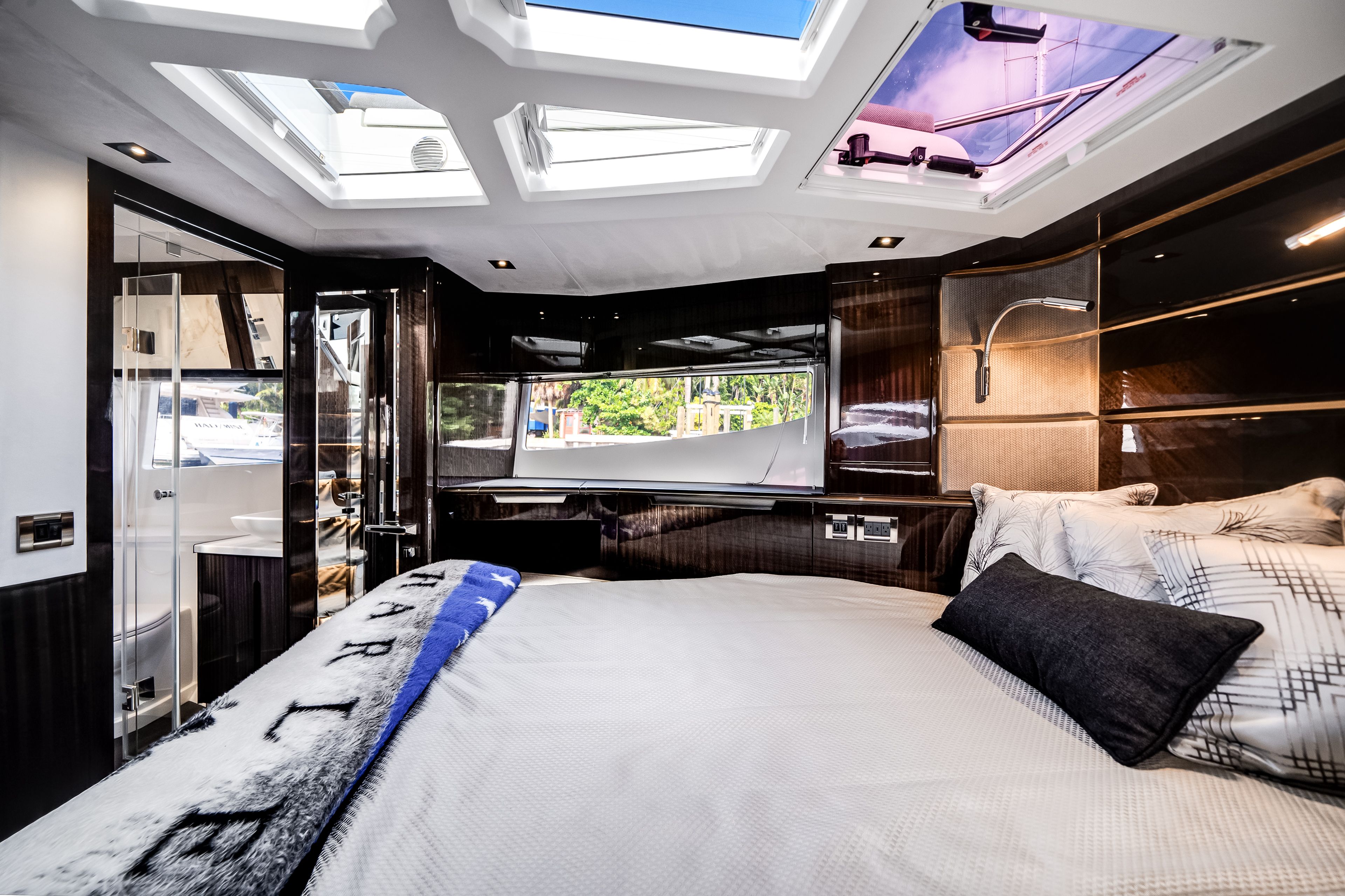 2024 Galeon 500 FLY Image Thumbnail #51