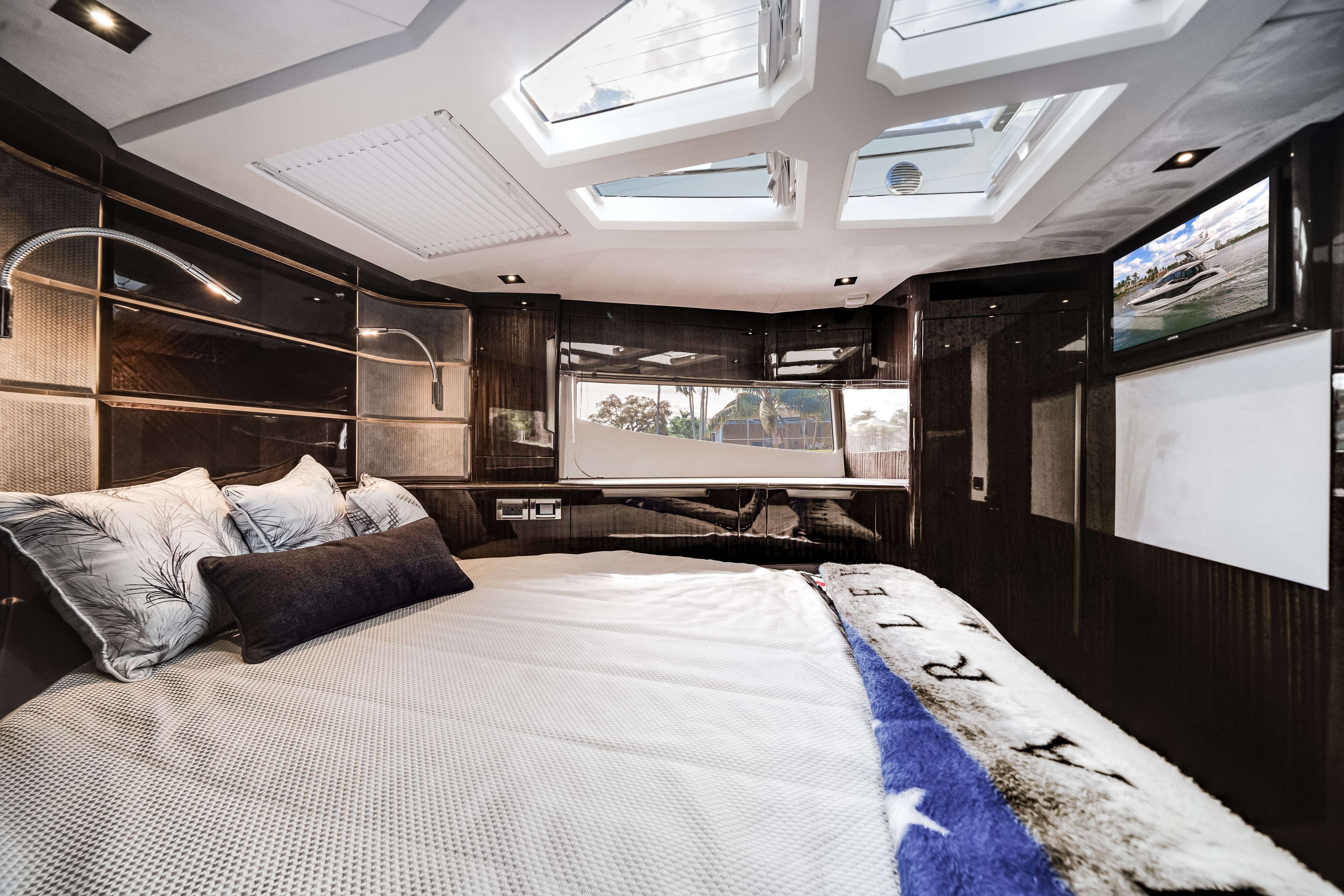 2024 Galeon 500 FLY Image Thumbnail #50