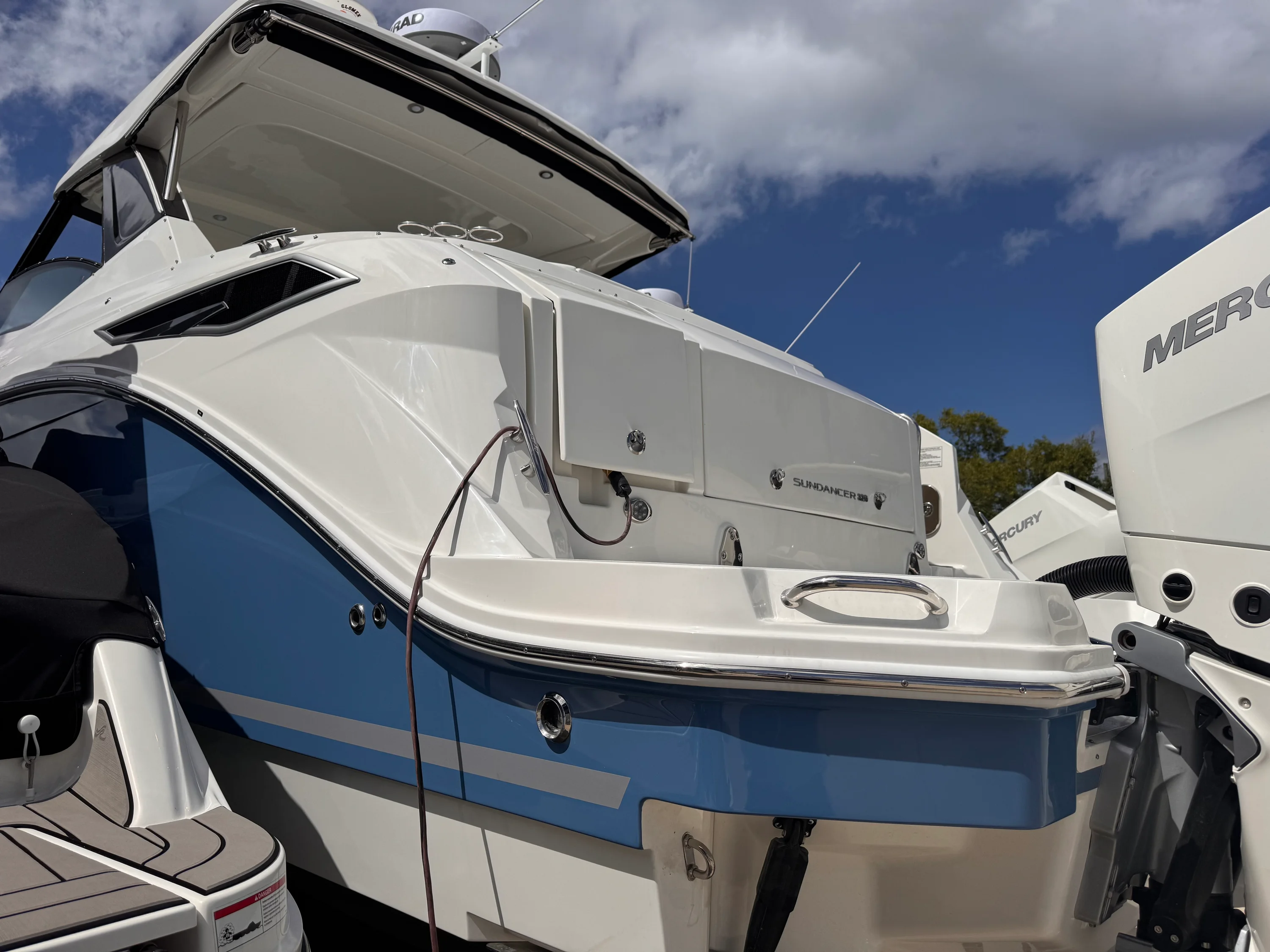 2026 Sea Ray Sundancer 320 Outboard Image Thumbnail #1