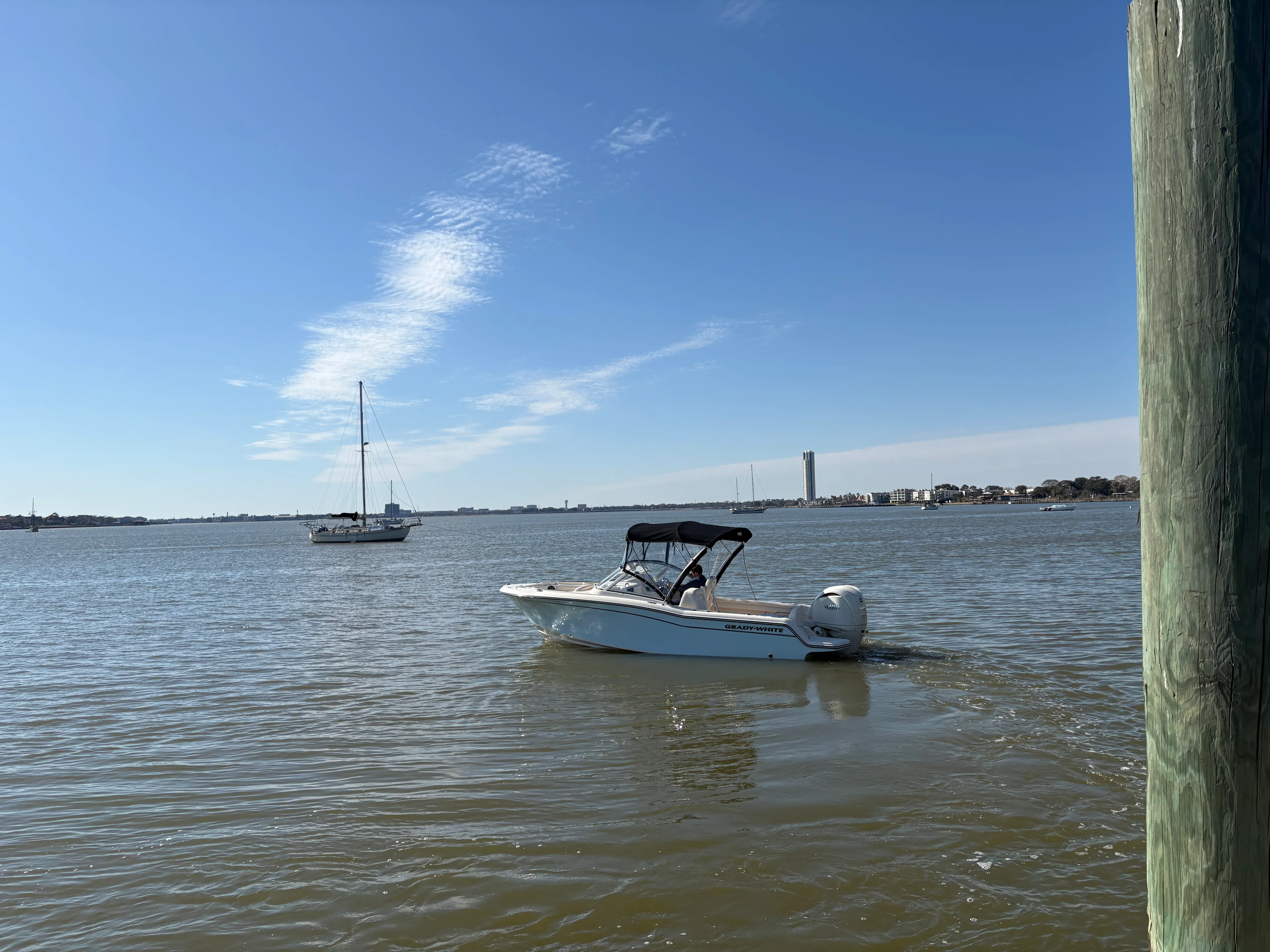 2026 Grady-White Freedom 215 Image Thumbnail #7