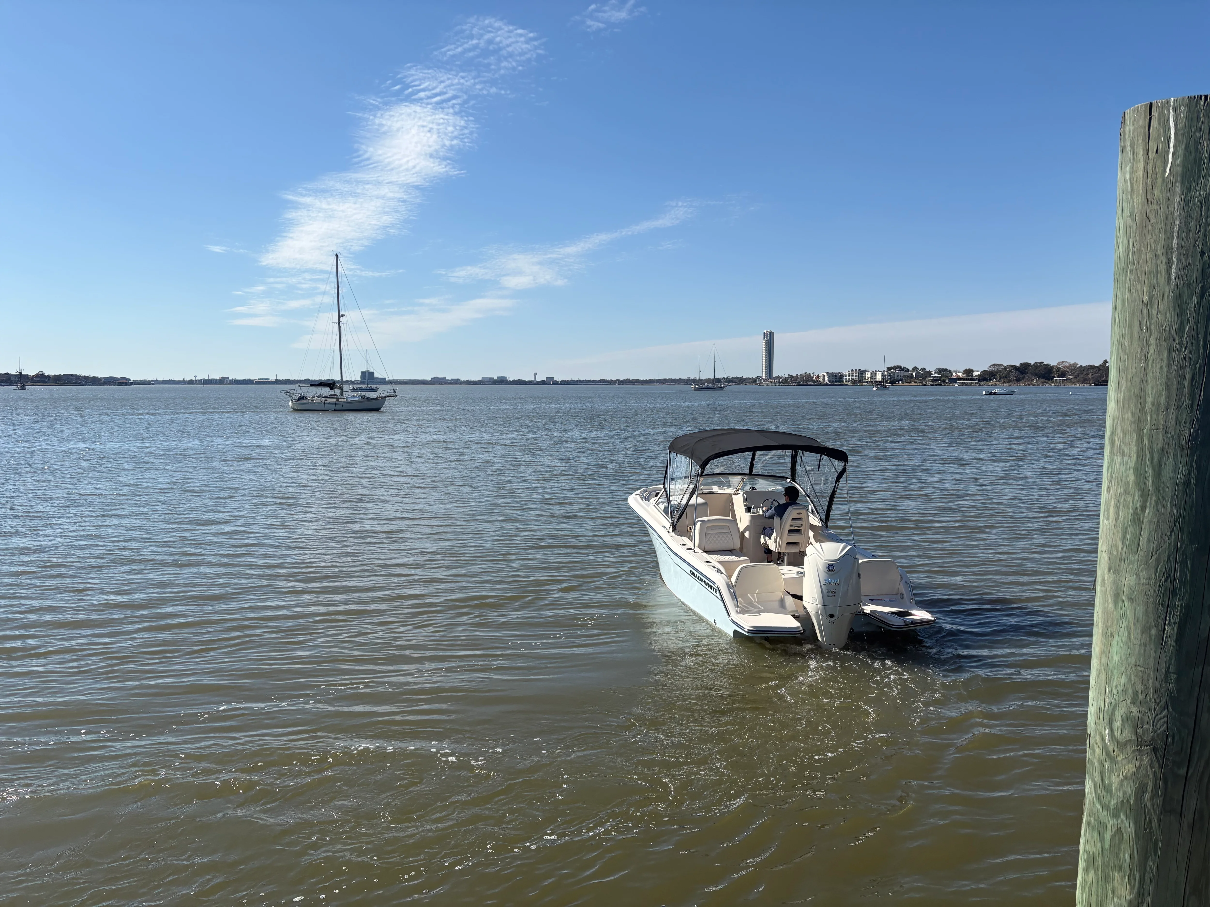 2026 Grady-White Freedom 215 Image Thumbnail #6