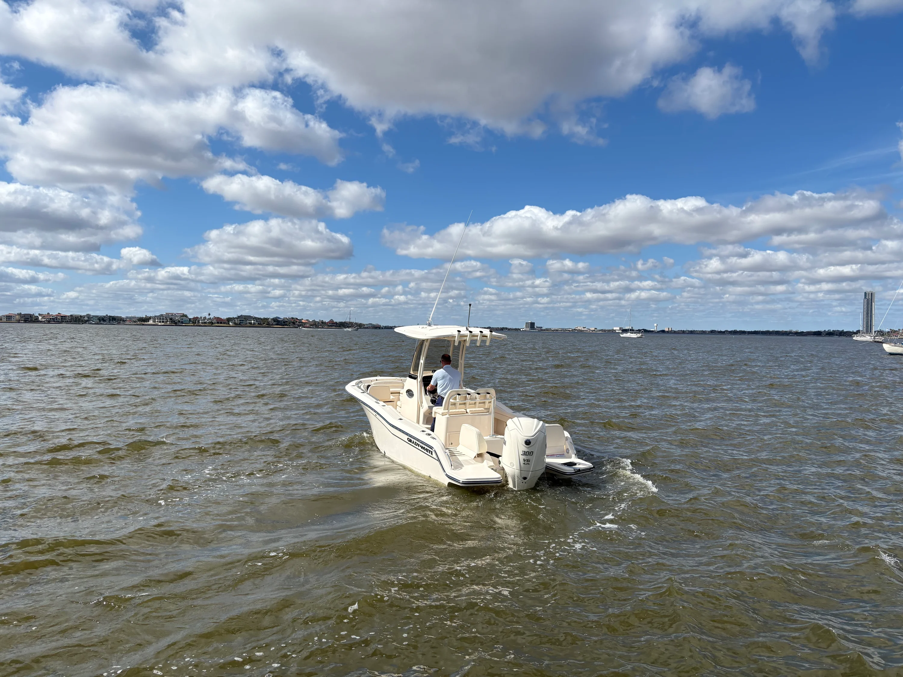 2026 Grady-White Fisherman 216 Image Thumbnail #6