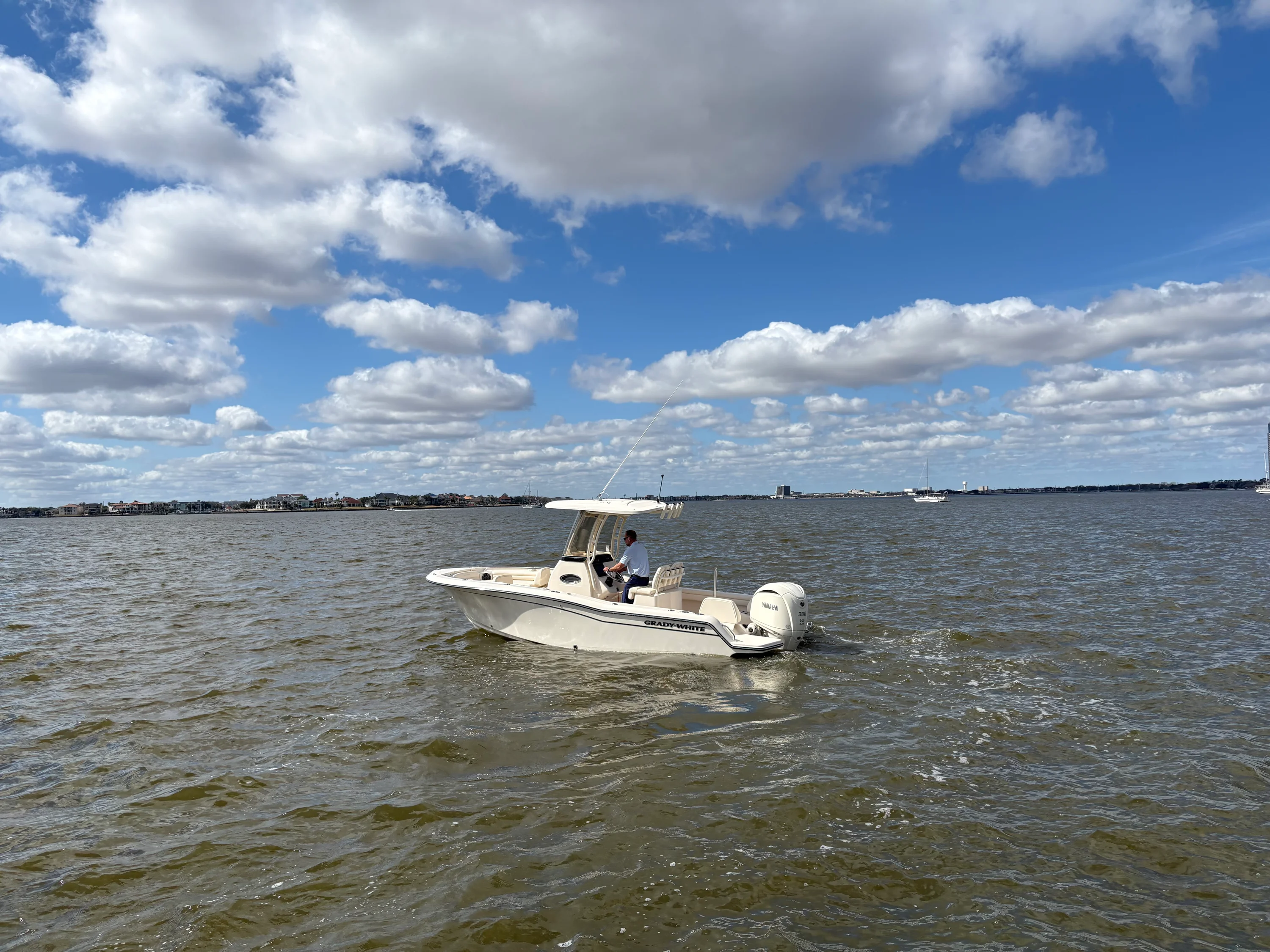 2026 Grady-White Fisherman 216 Image Thumbnail #5