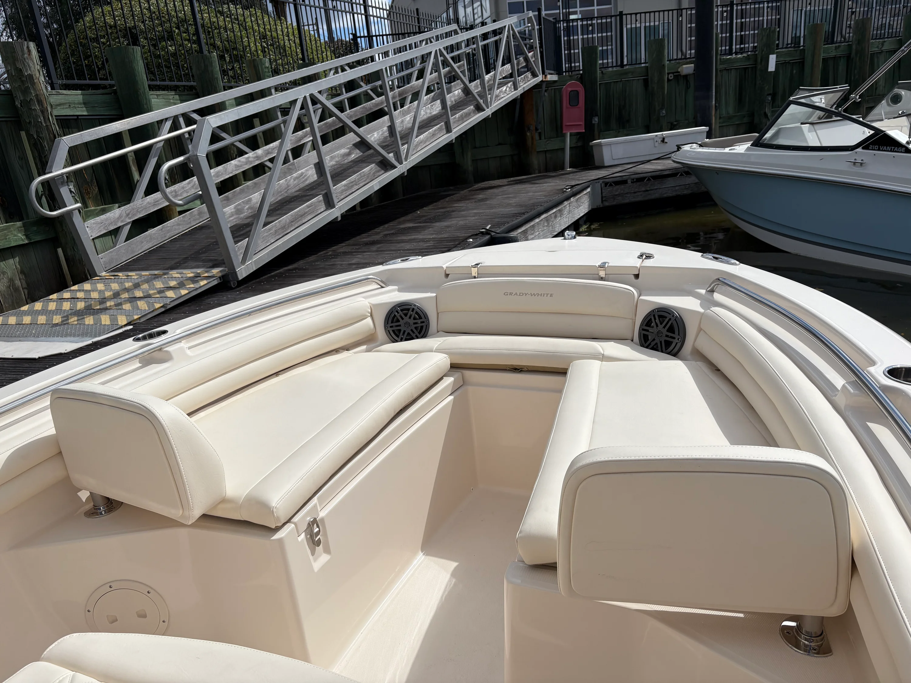 2026 Grady-White Fisherman 216 Image Thumbnail #13