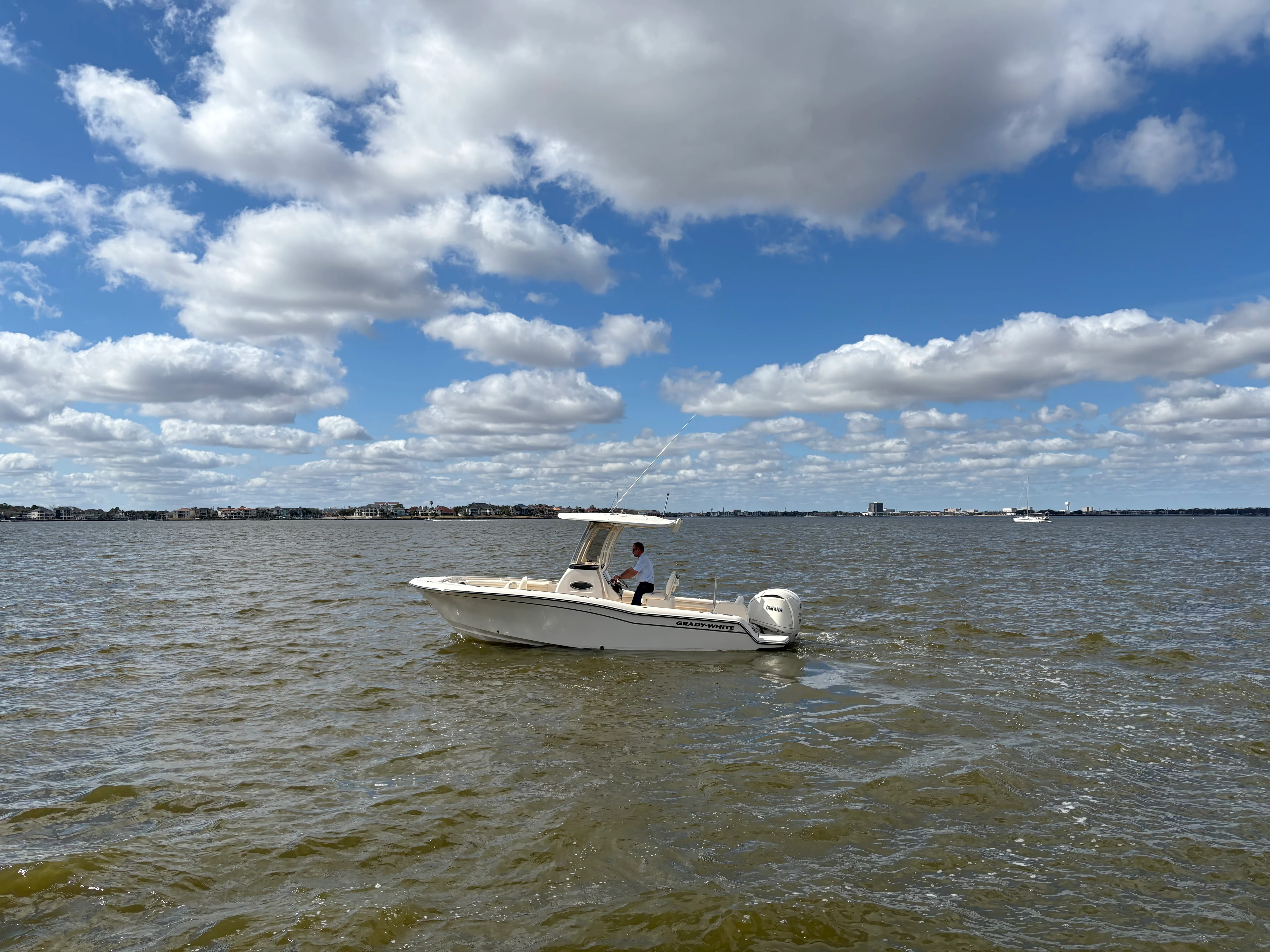 2026 Grady-White Fisherman 216 Image Thumbnail #4