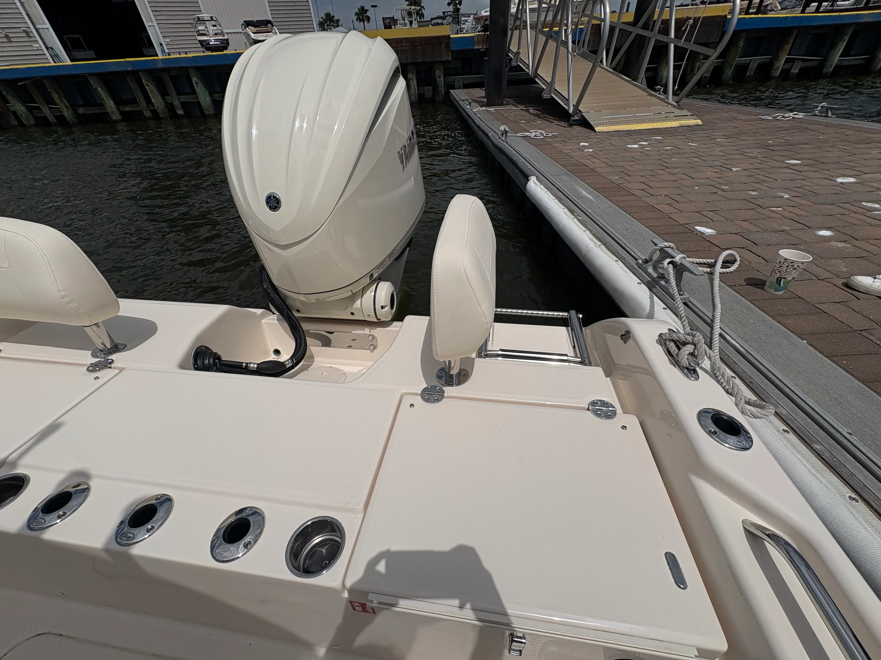 2026 Grady-White 231 CE Image Thumbnail #10