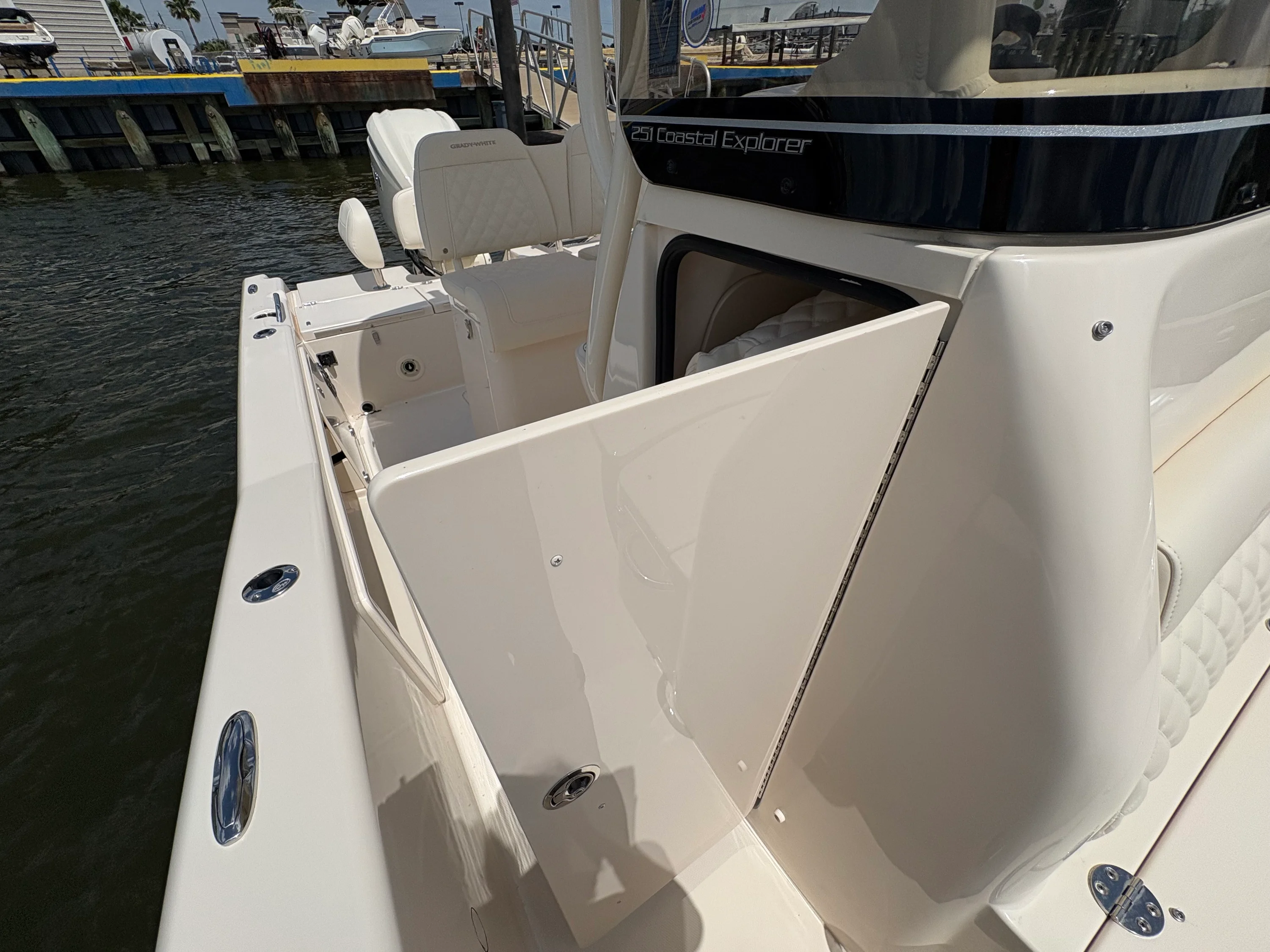 2026 Grady-White 251 CE Image Thumbnail #19