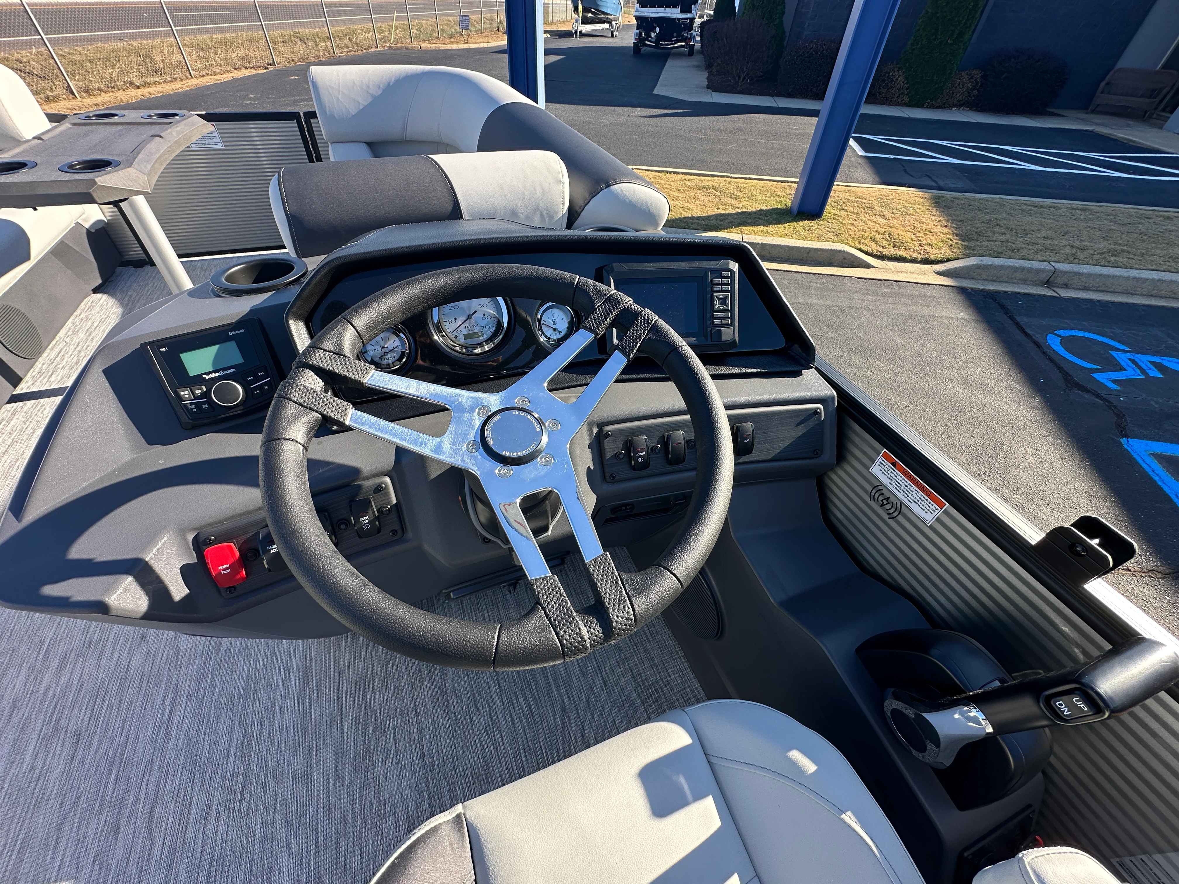 2026 Bennington 22SSR Image Thumbnail #16