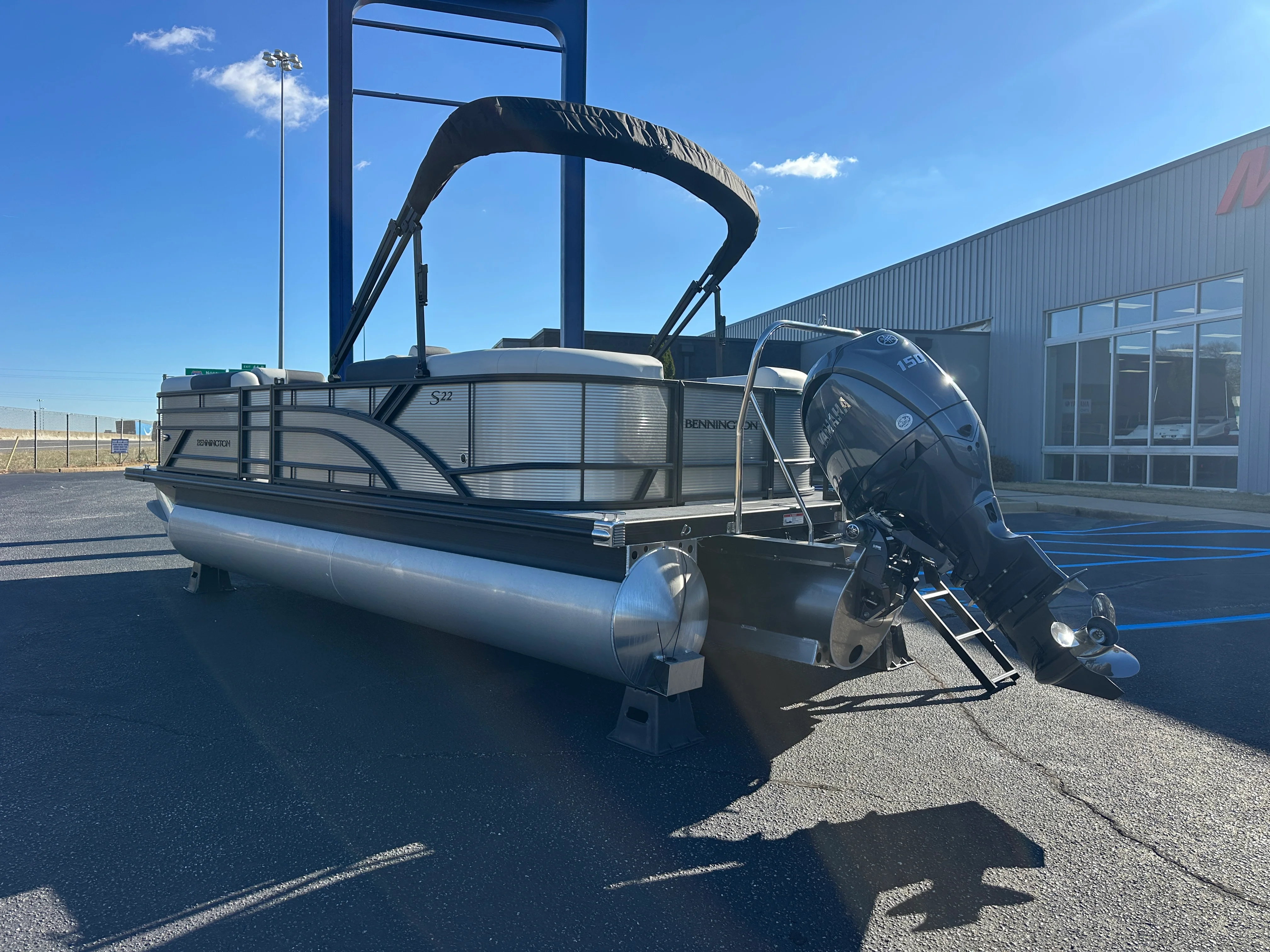 2026 Bennington 22SSR Image Thumbnail #1