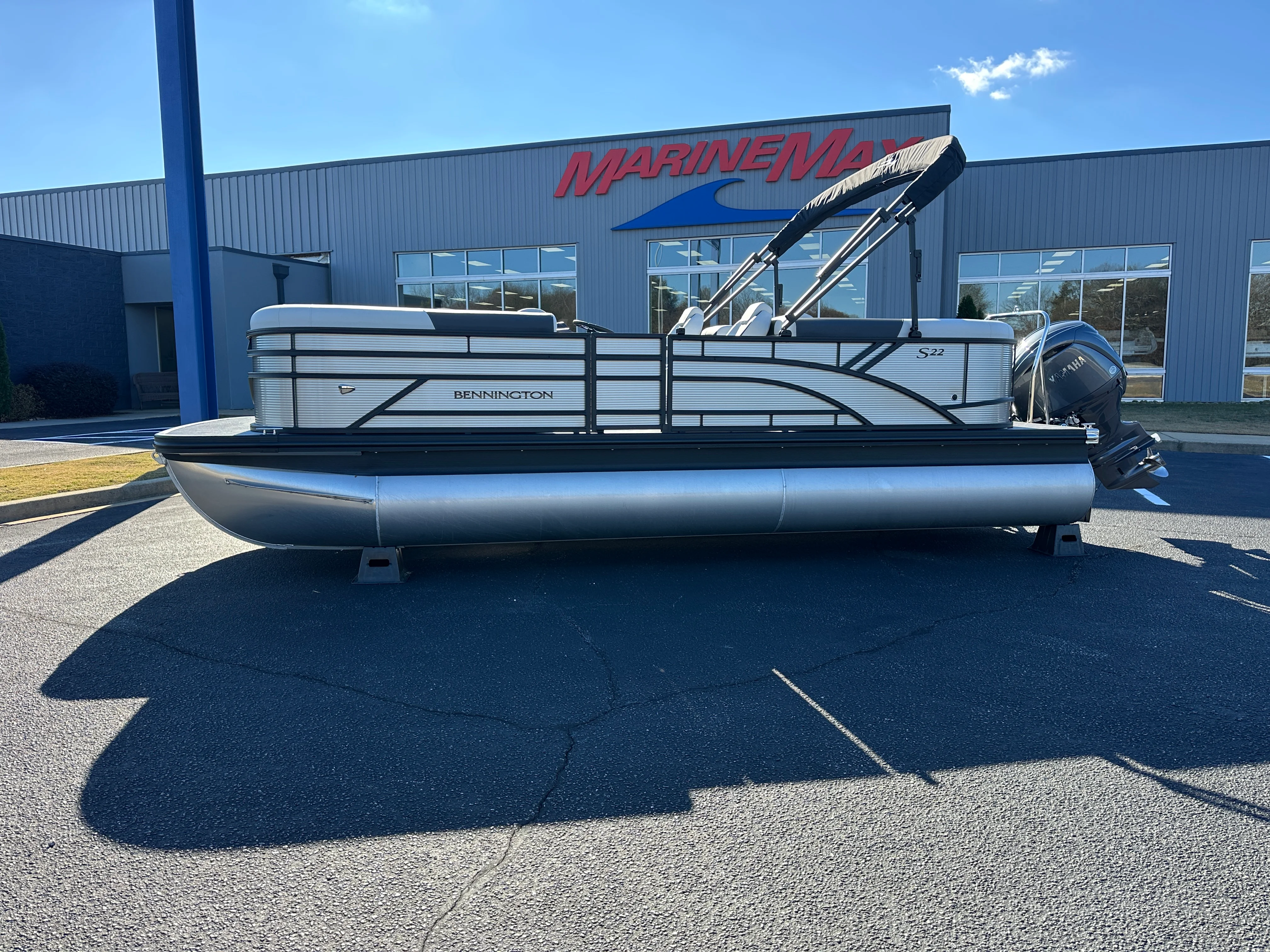 2026 Bennington 22SSR Image Thumbnail #0