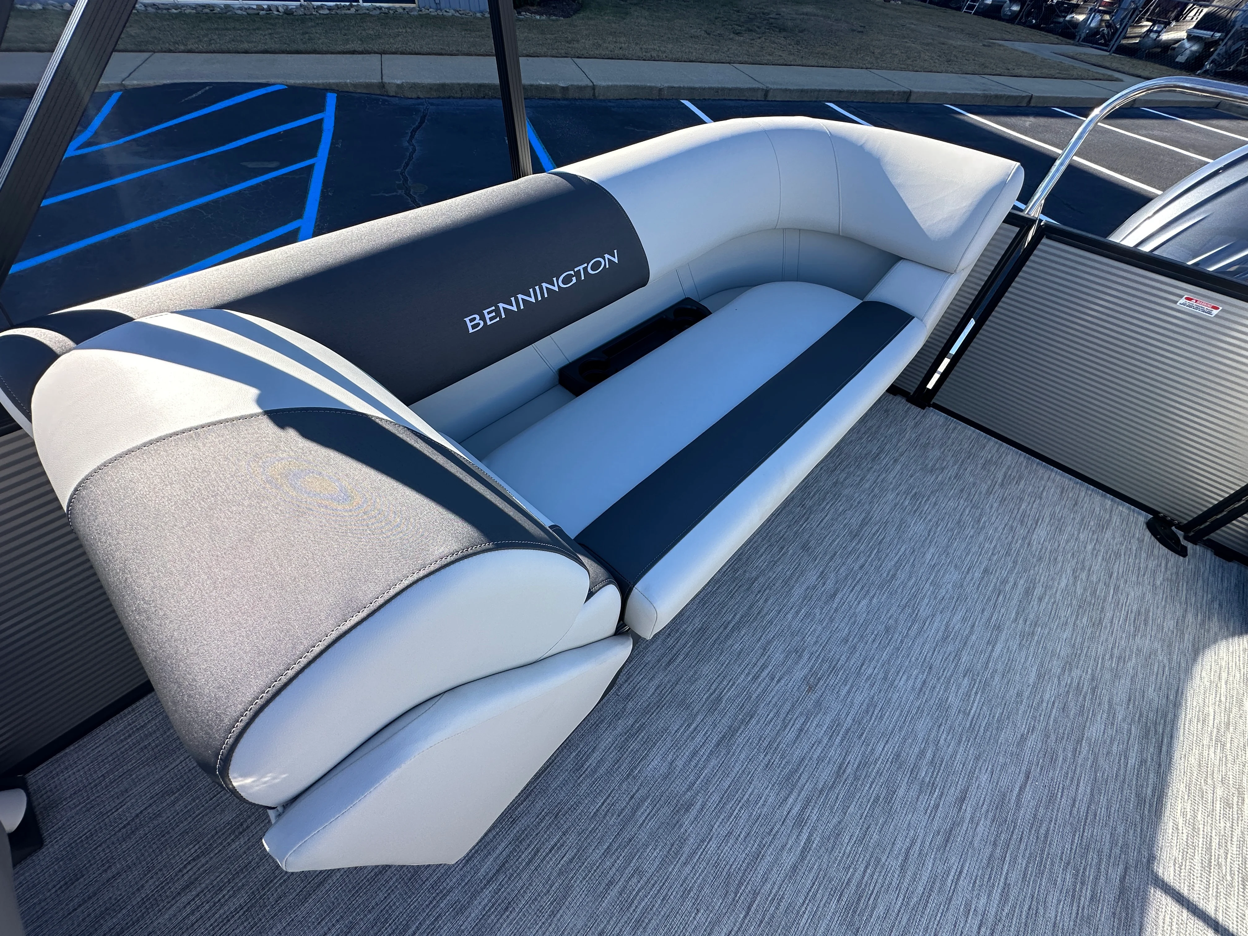 2026 Bennington 22SSR Image Thumbnail #20