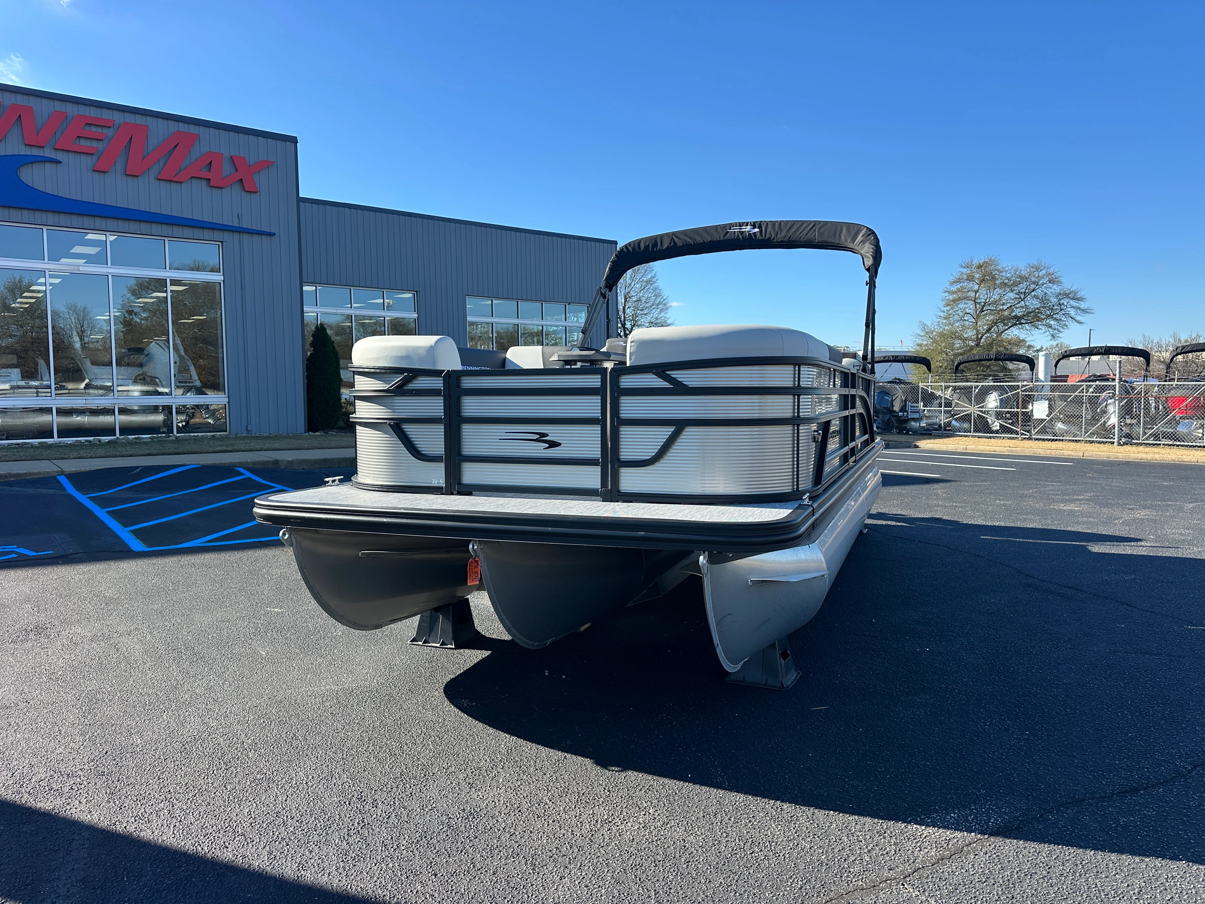 2026 Bennington 22SSR Image Thumbnail #5