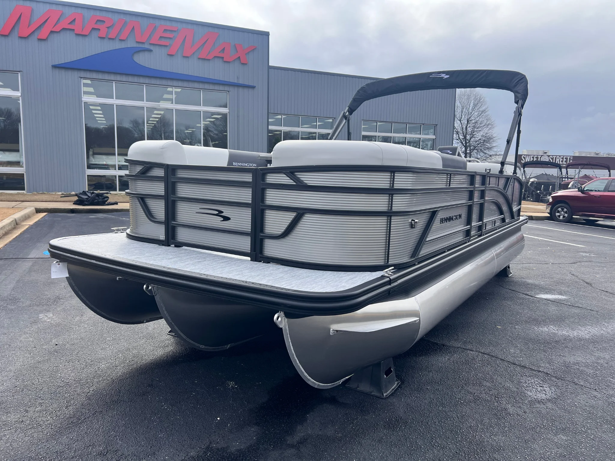 2026 Bennington 22SSB Image Thumbnail #3