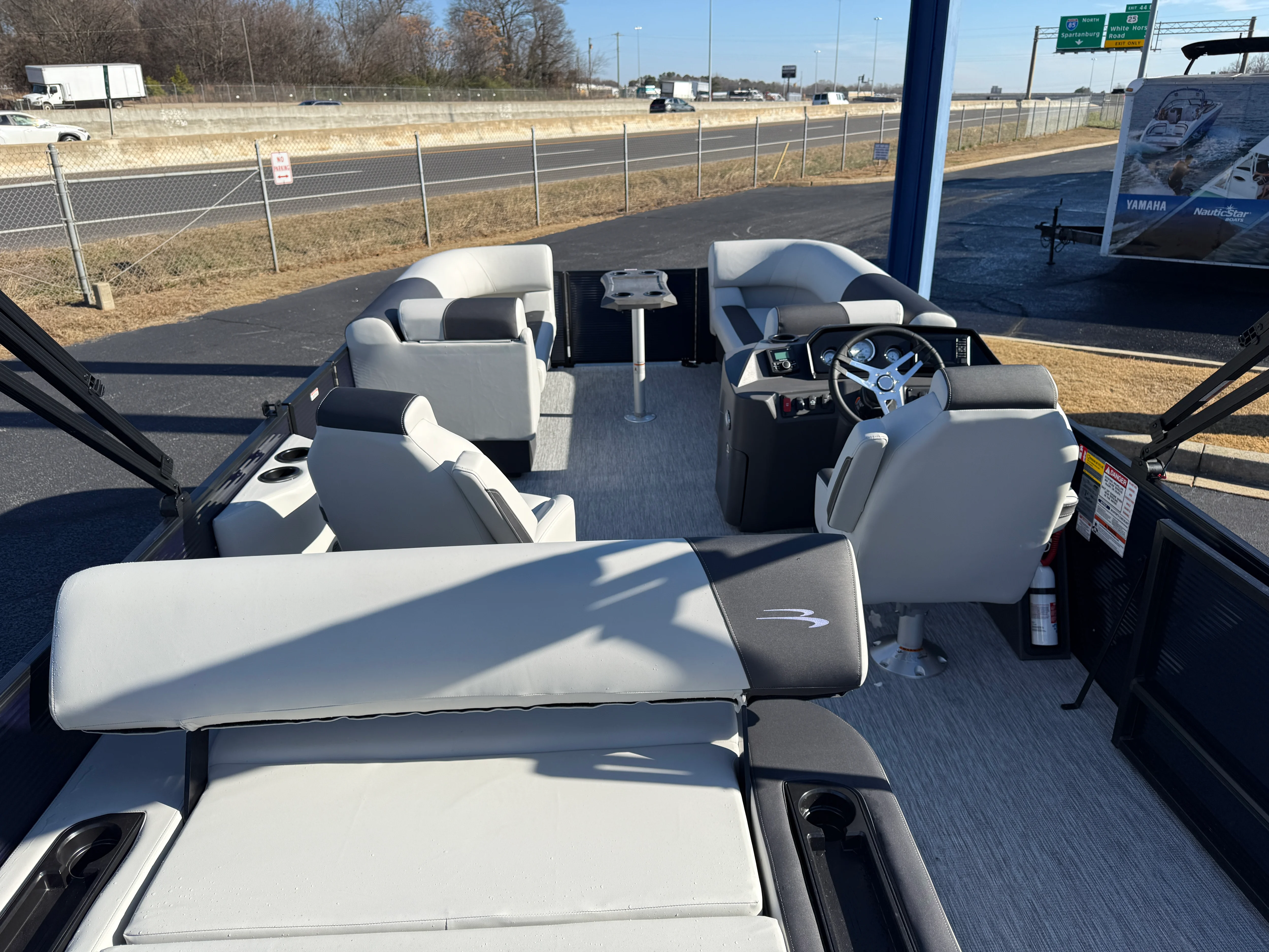 2026 Bennington 22SSB Image Thumbnail #19