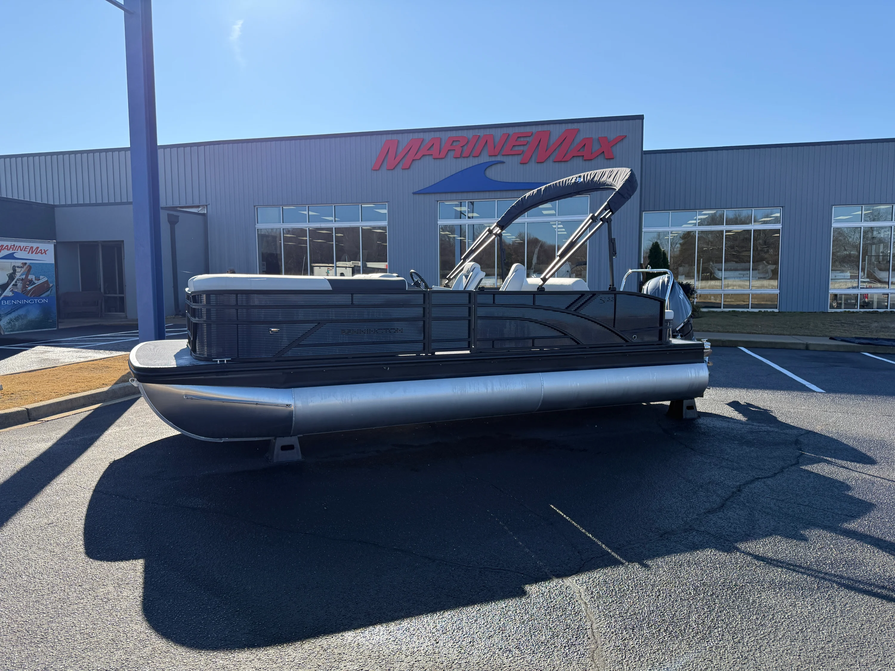 2026 Bennington 22SSB Image Thumbnail #0