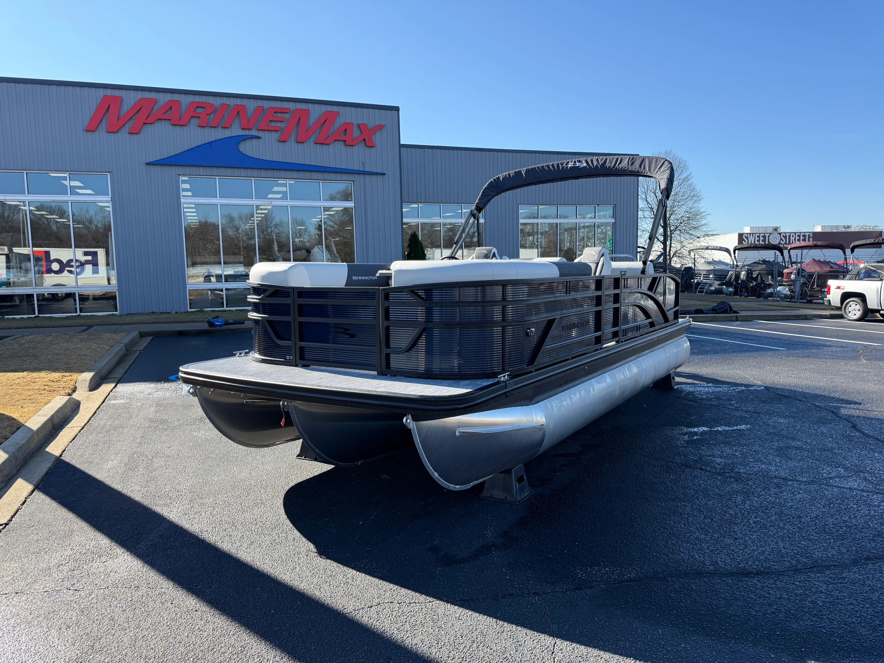 2026 Bennington 22SSB Image Thumbnail #1