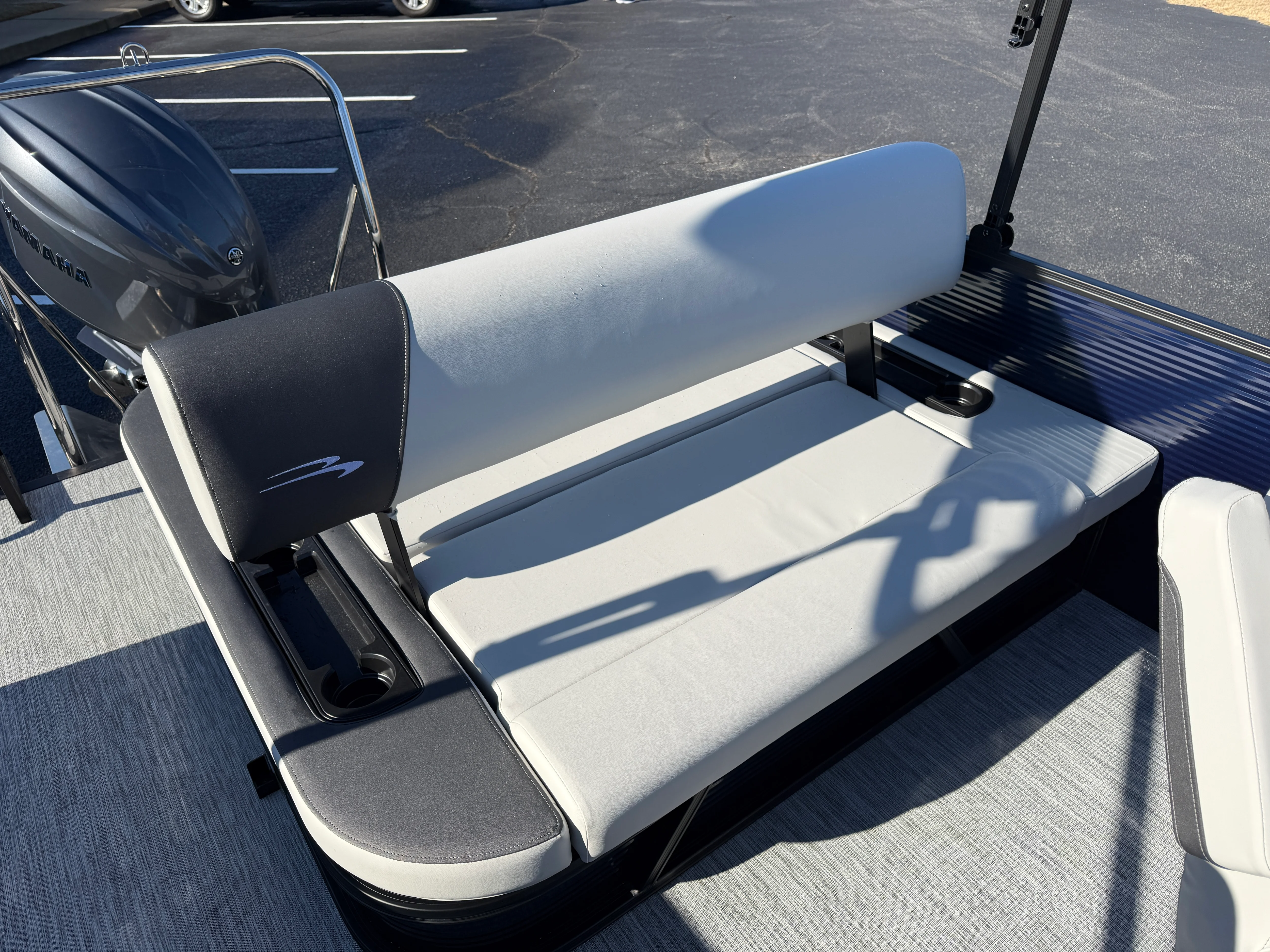 2026 Bennington 22SSB Image Thumbnail #14