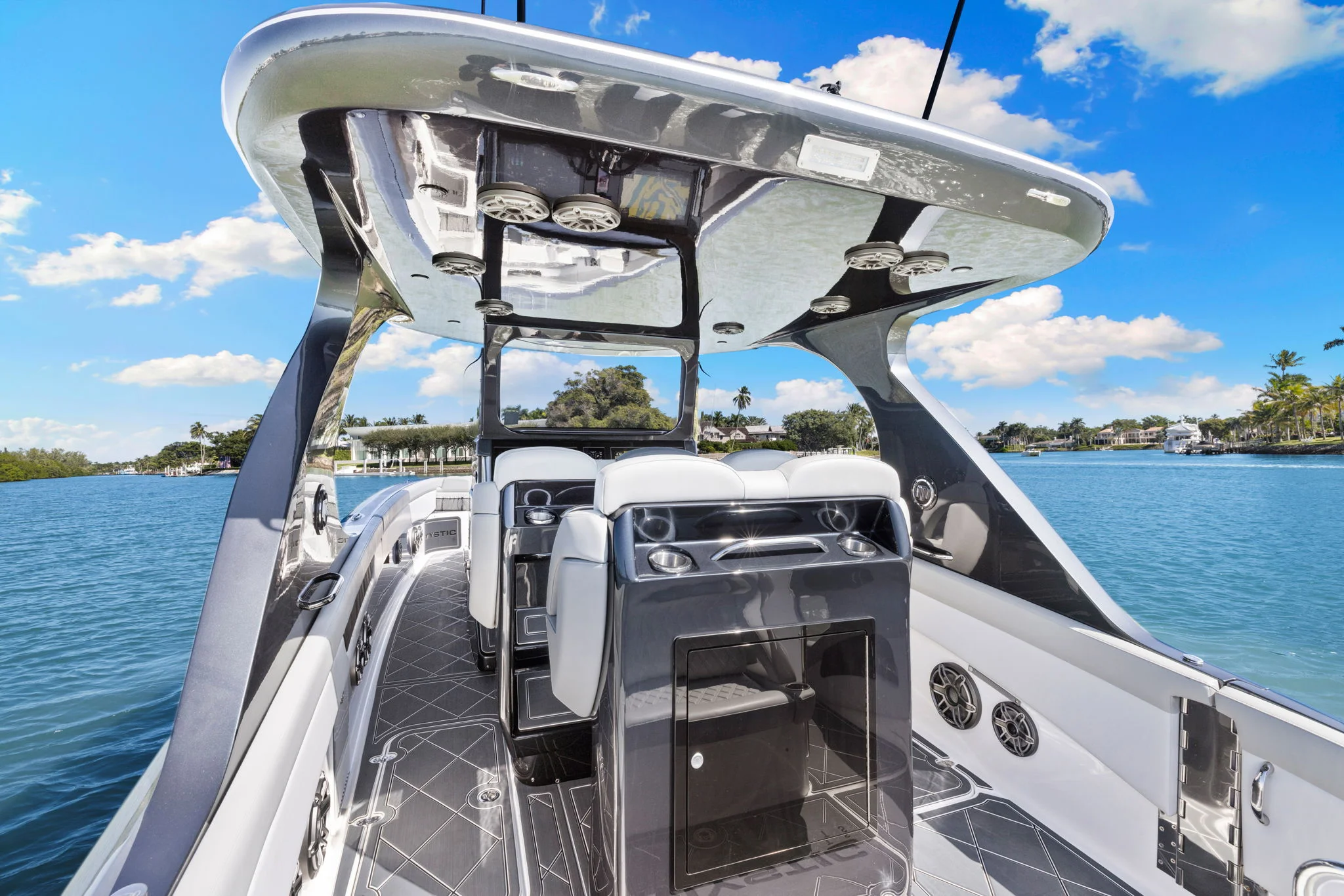 2024 Mystic Powerboats M3800 Image Thumbnail #30