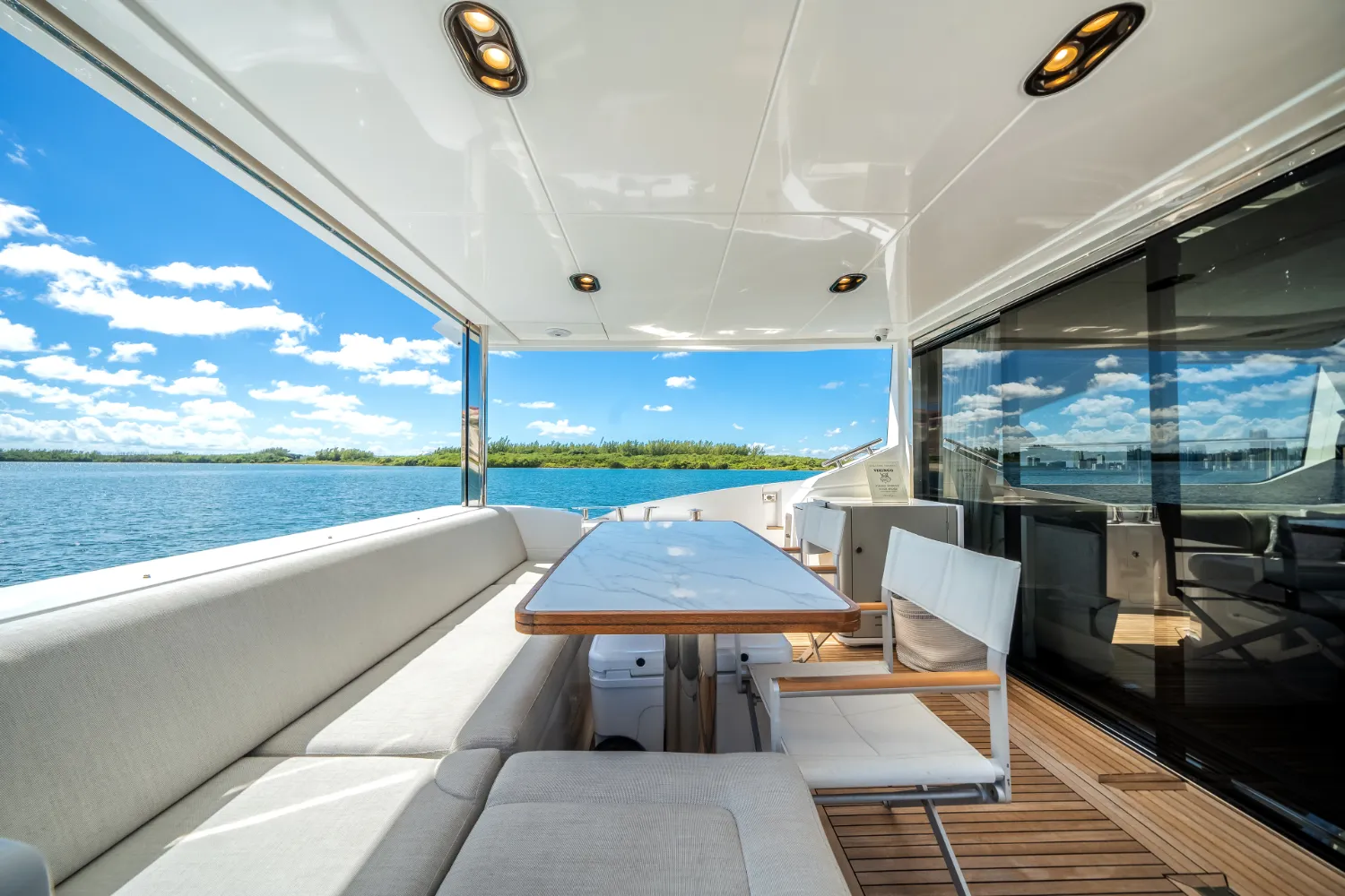 2021 Azimut 60 Flybridge Image Thumbnail #32