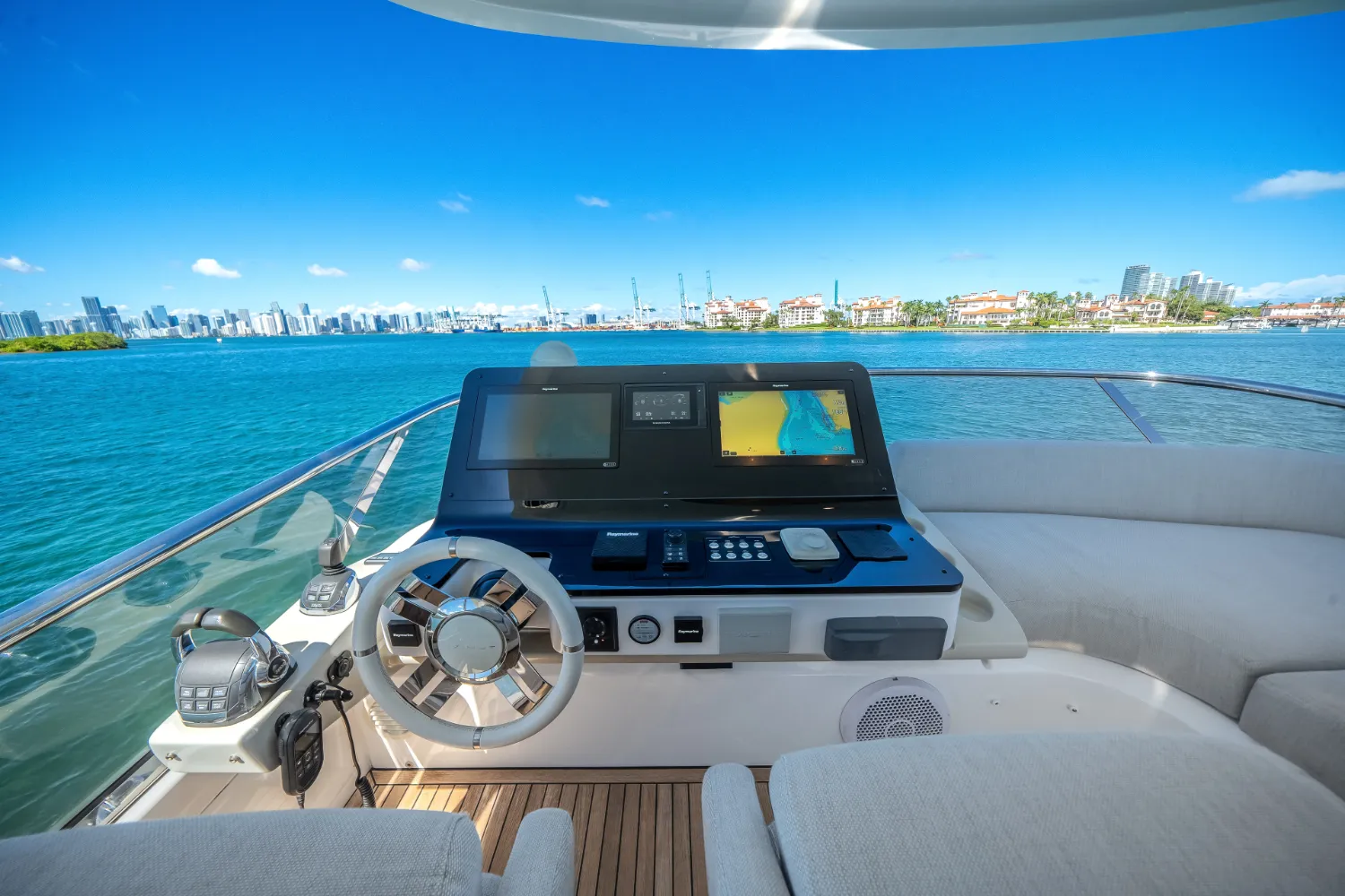 2021 Azimut 60 Flybridge Image Thumbnail #29